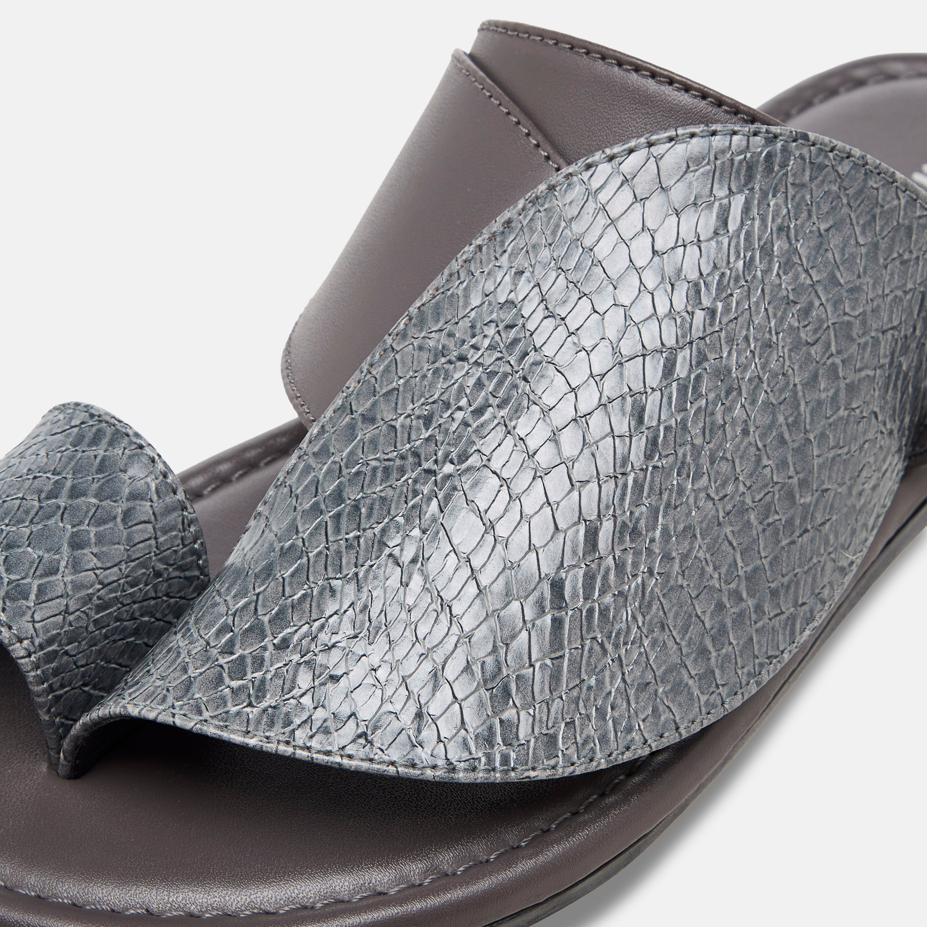 صندل عربي سهل الارتداء للأولاد من الواحة-boys-shoes-sandals-image-4