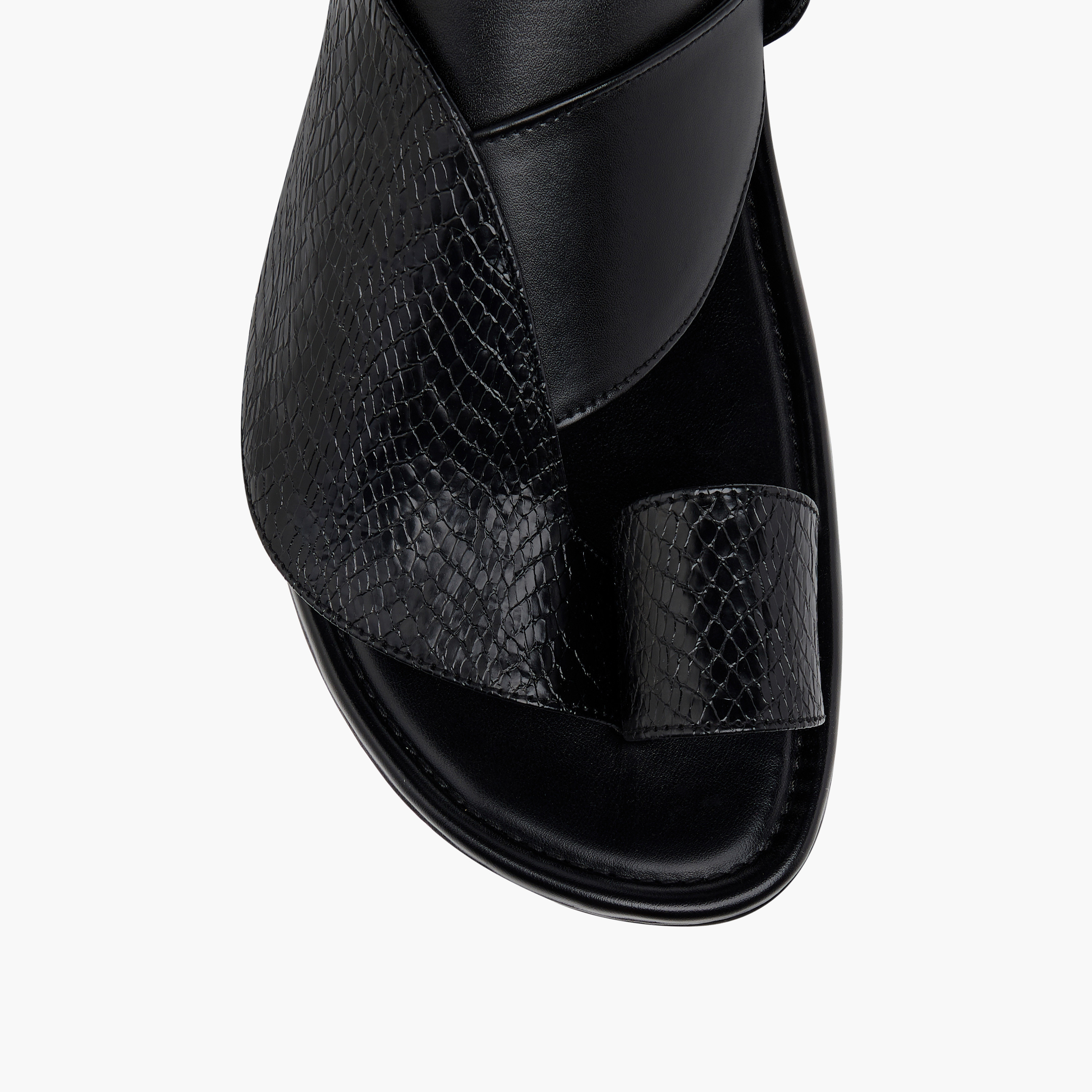 LBL by Shoexpress Textured Slip-On Arabic Sandals with Toe Loop Detail-men-shoes-sandals-image-3