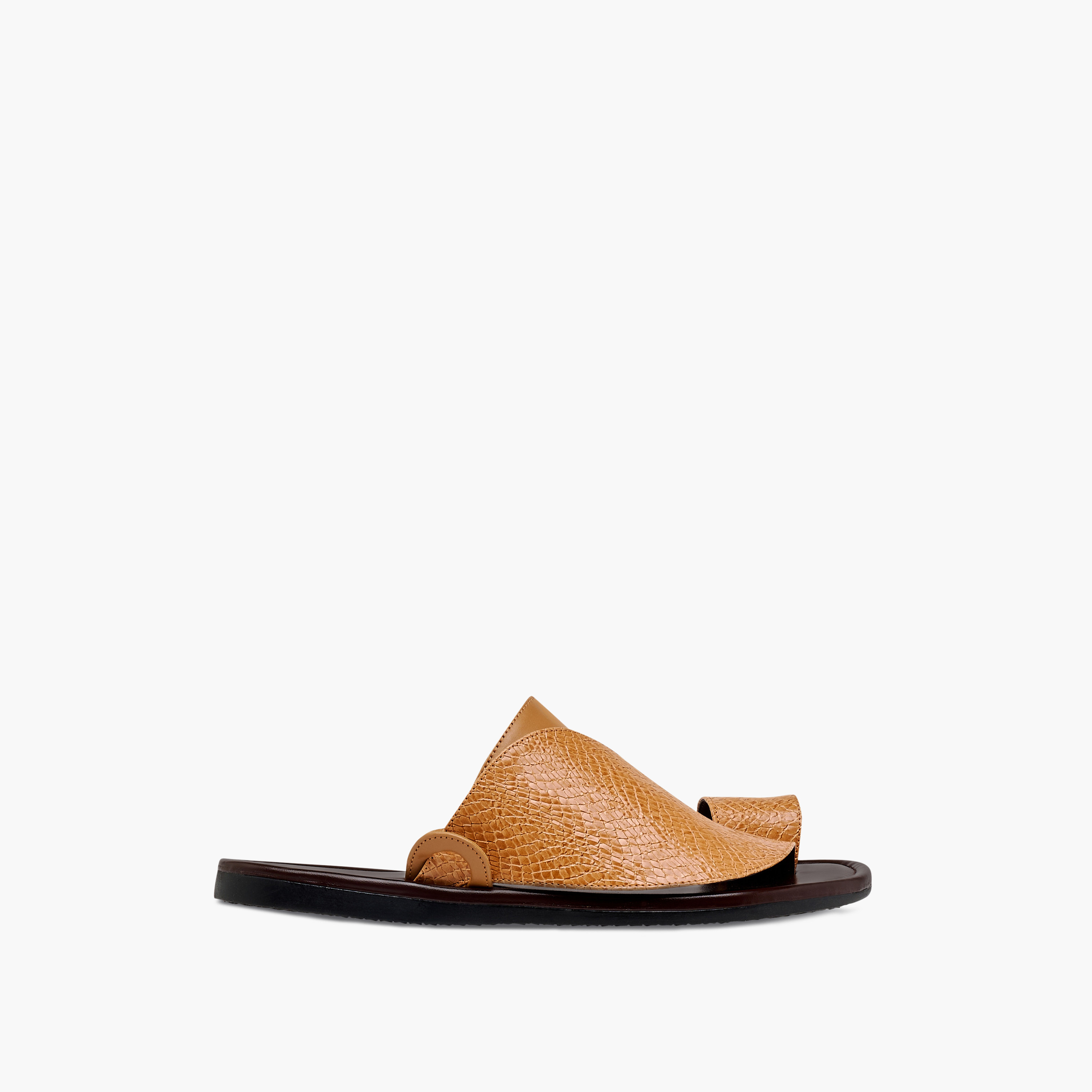 LBL by Shoexpress Textured Slip-On Arabic Sandals with Toe Loop Detail-men-shoes-sandals-image-2