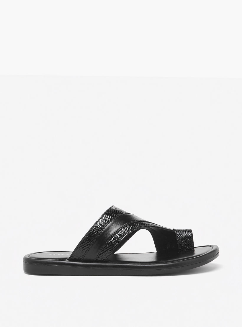 صندل عربي بحلقة إصبع للأولاد من الواحة-boys-shoes-sandals-image-3