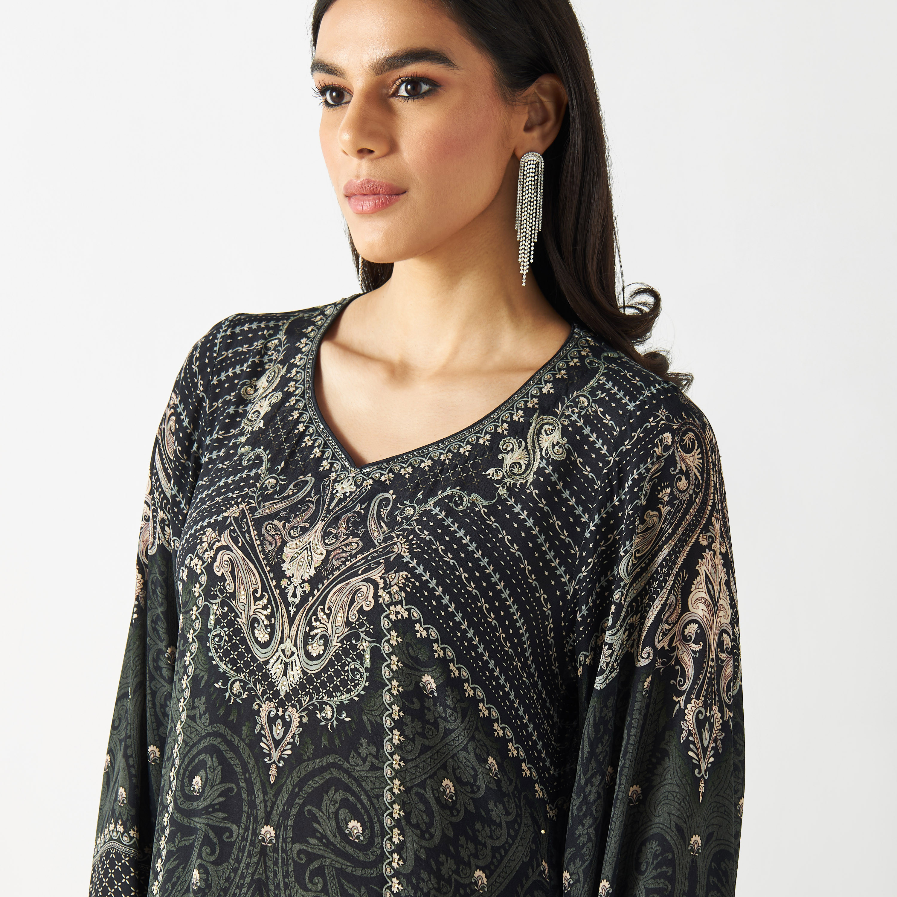 All-Over Print Leaf Neck Maxi Kaftan with Flared Sleeves-women-arabicclothing-kaftan-image-3