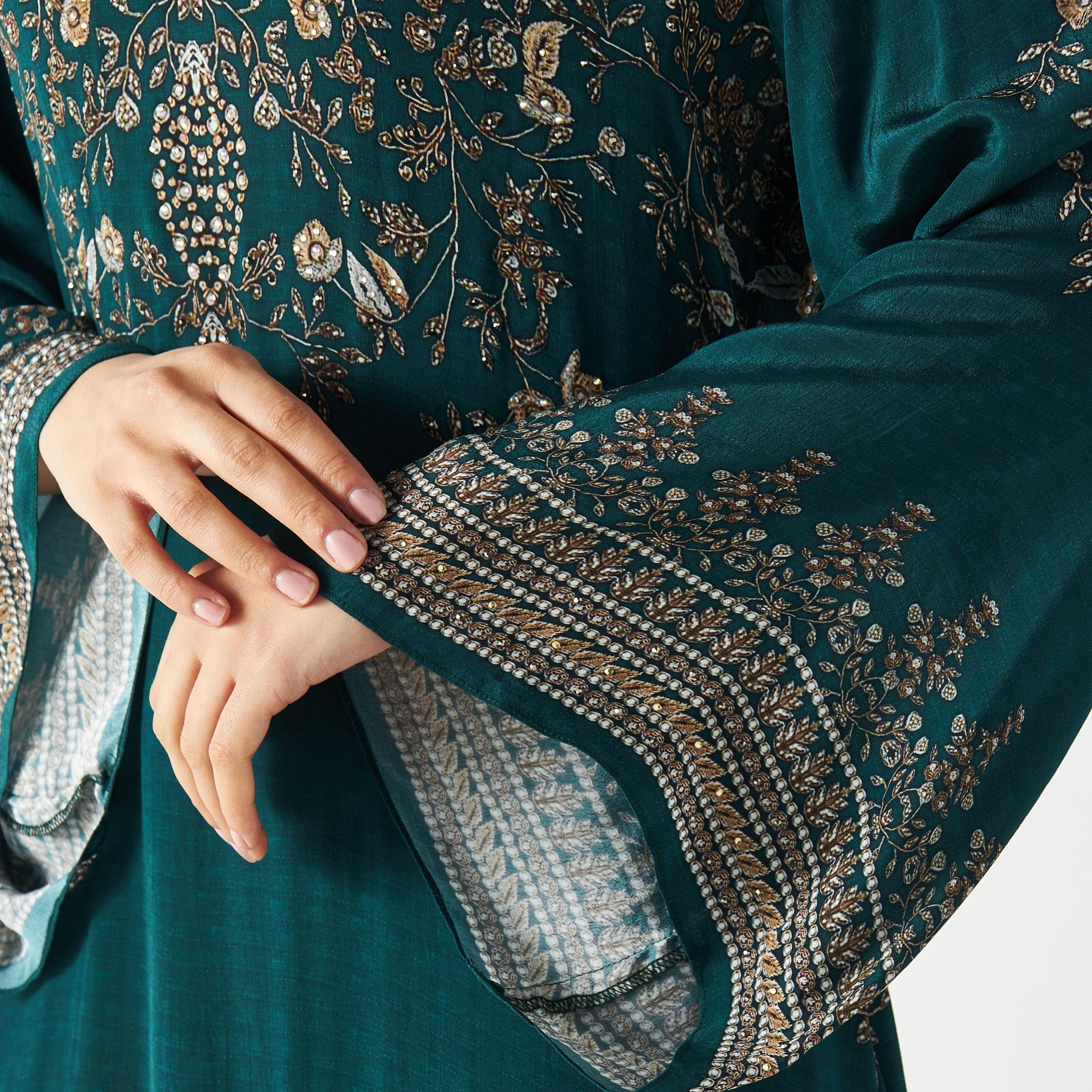 Printed Maxi Kaftan with V-neck and Flared Sleeves-women-arabicclothing-kaftan-image-4
