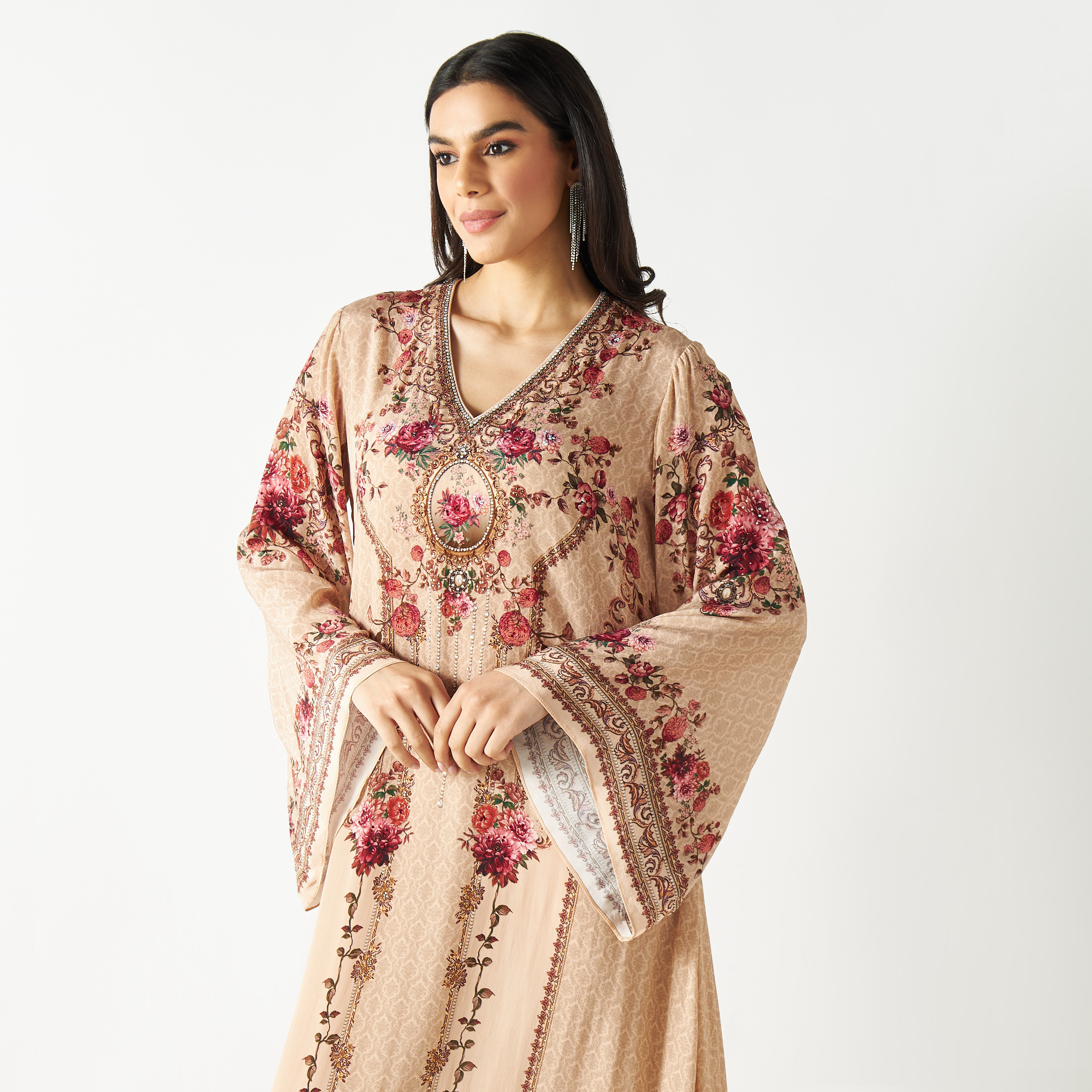 فستان ماكسي مزين بياقة V وأكمام واسعة-women-arabicclothing-kaftan-image-2