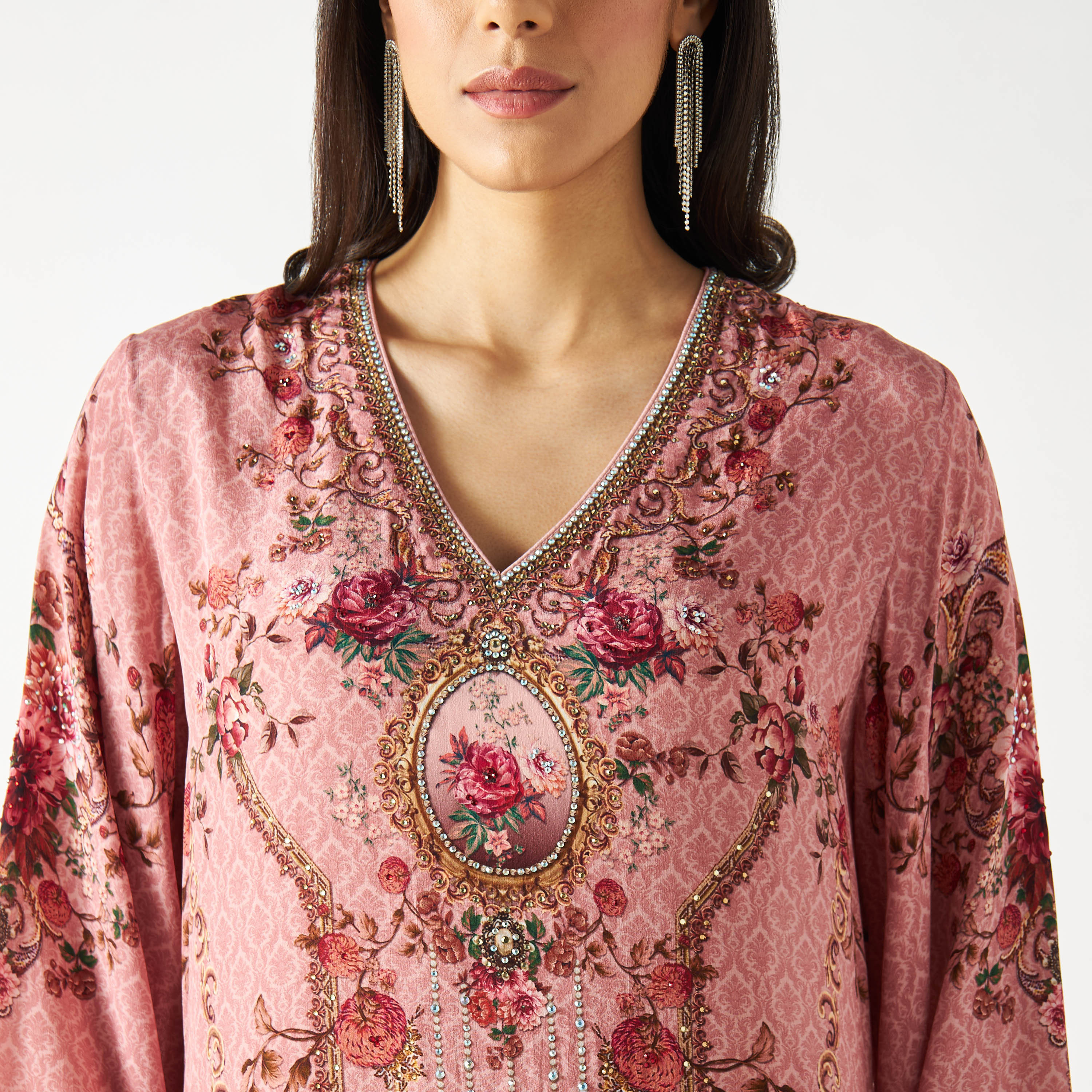 فستان ماكسي مزين بياقة V وأكمام واسعة-women-arabicclothing-kaftan-image-8