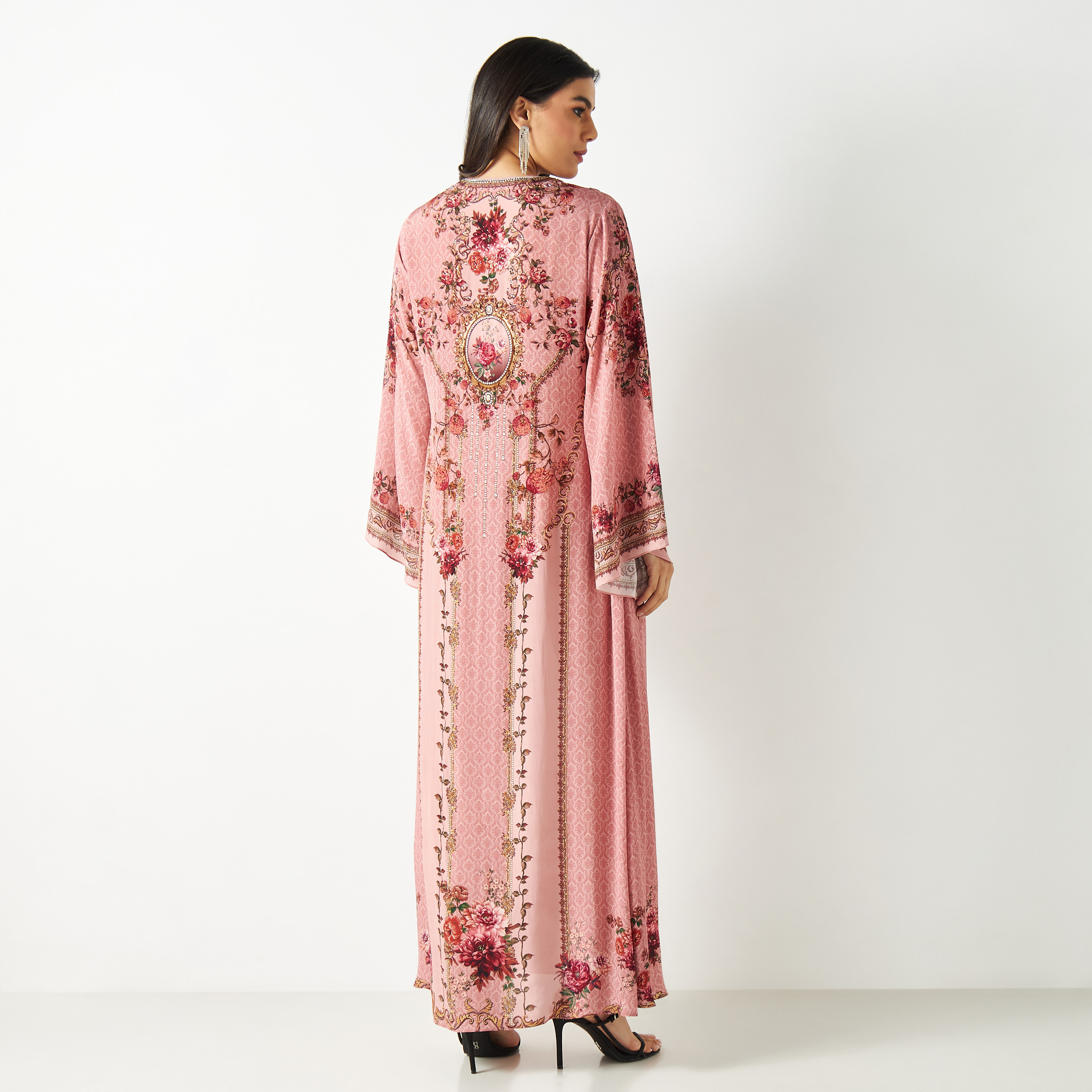 فستان ماكسي مزين بياقة V وأكمام واسعة-women-arabicclothing-kaftan-image-10