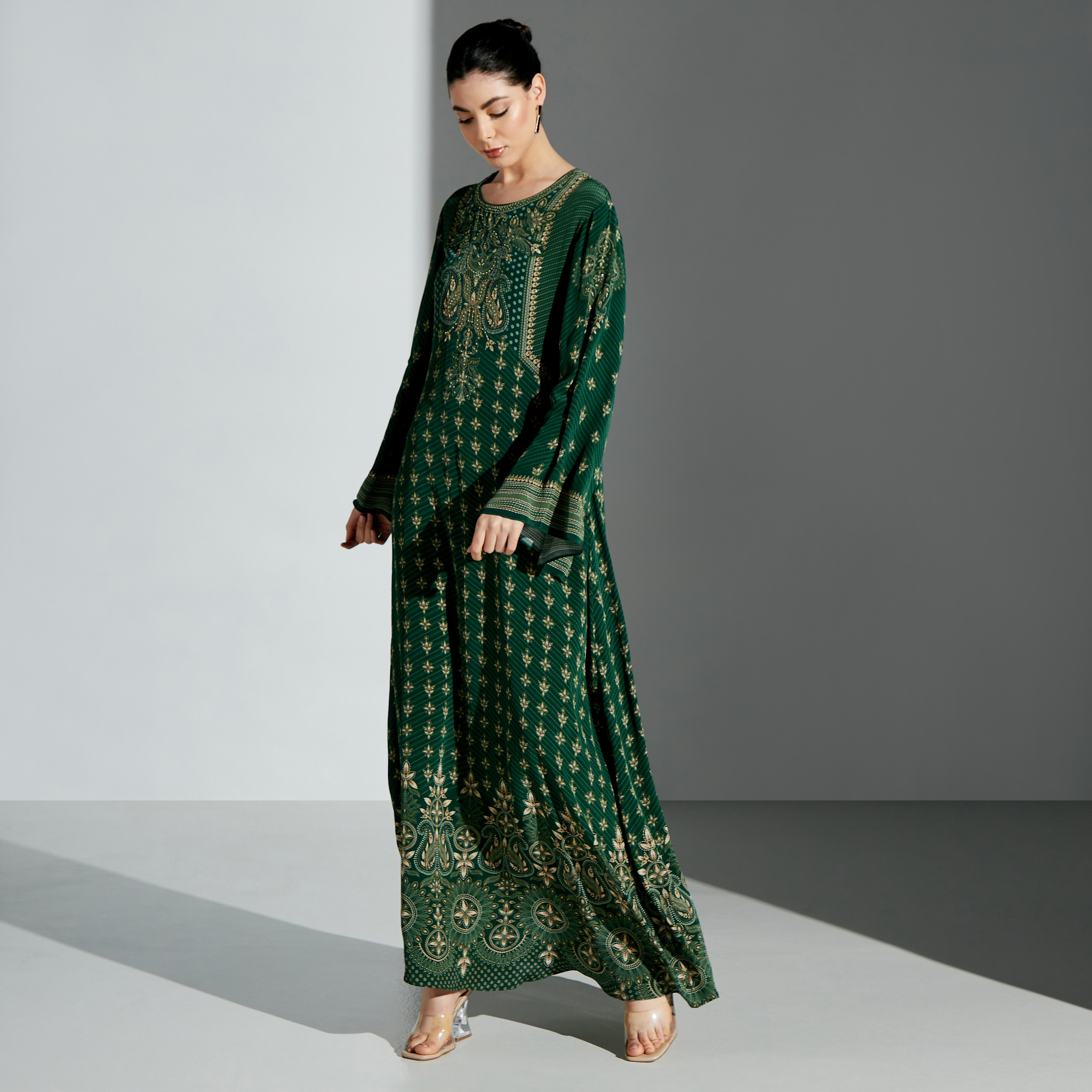 Nirraamyaa All-Over Print Round Neck Kaftan-women-arabicclothing-kaftan-image-4
