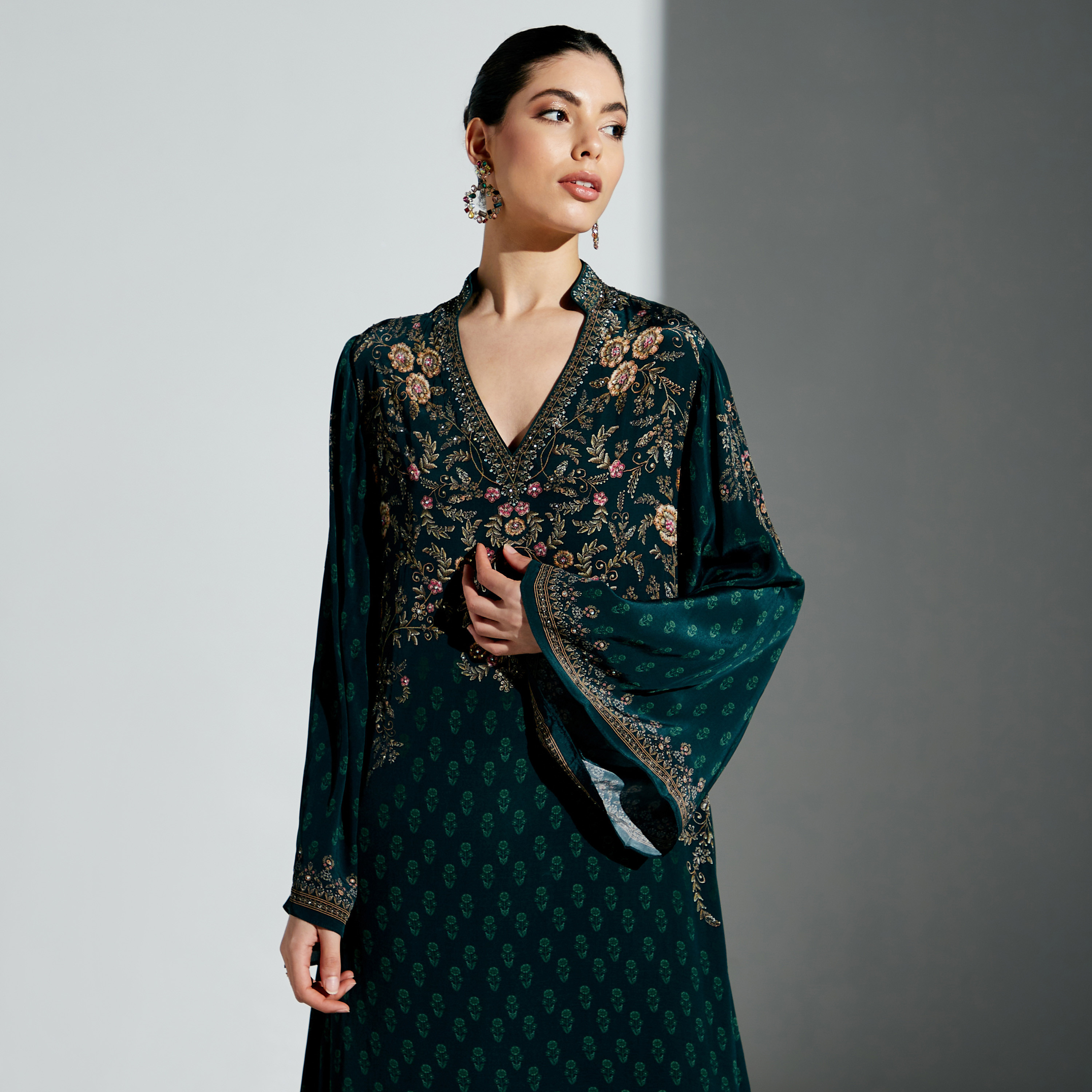 Nirraamyaa Embellished Kaftan with Flared Sleeves-women-arabicclothing-kaftan-image-2