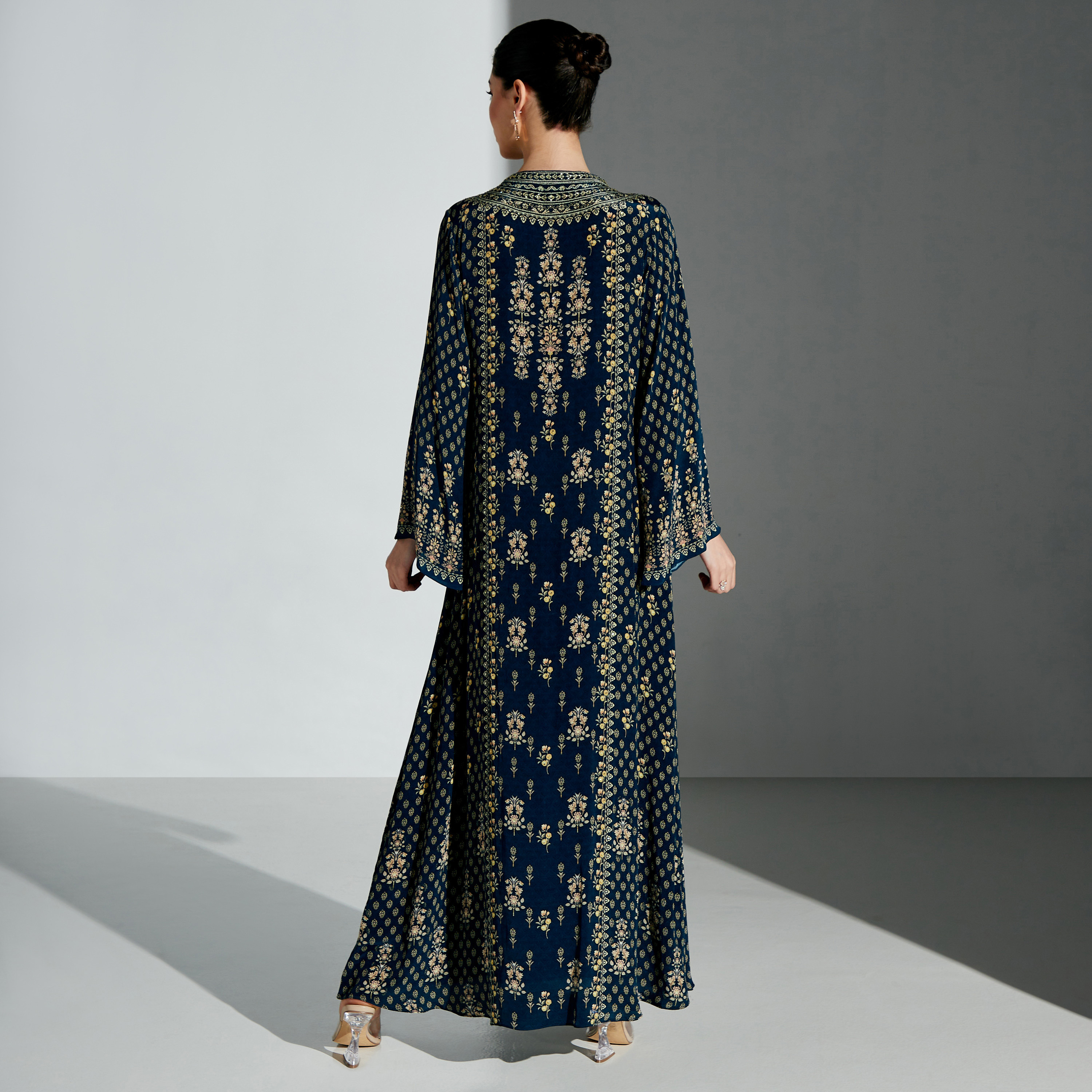 Nirraamyaa All-Over Print V-Neck Kaftan-women-arabicclothing-kaftan-image-5