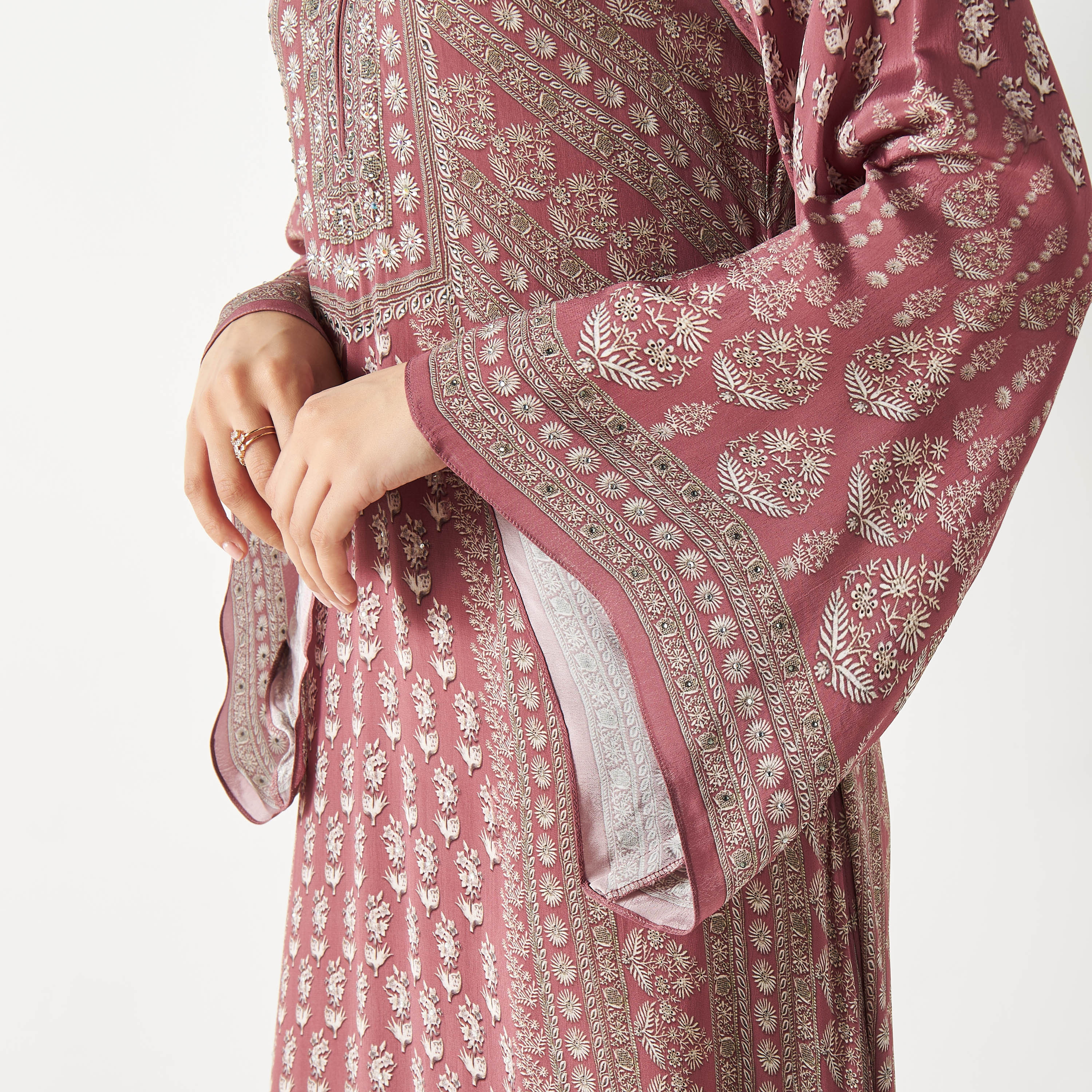 Embellished Round Neck Maxi Kaftan with Flared Sleeves-women-arabicclothing-kaftan-image-4