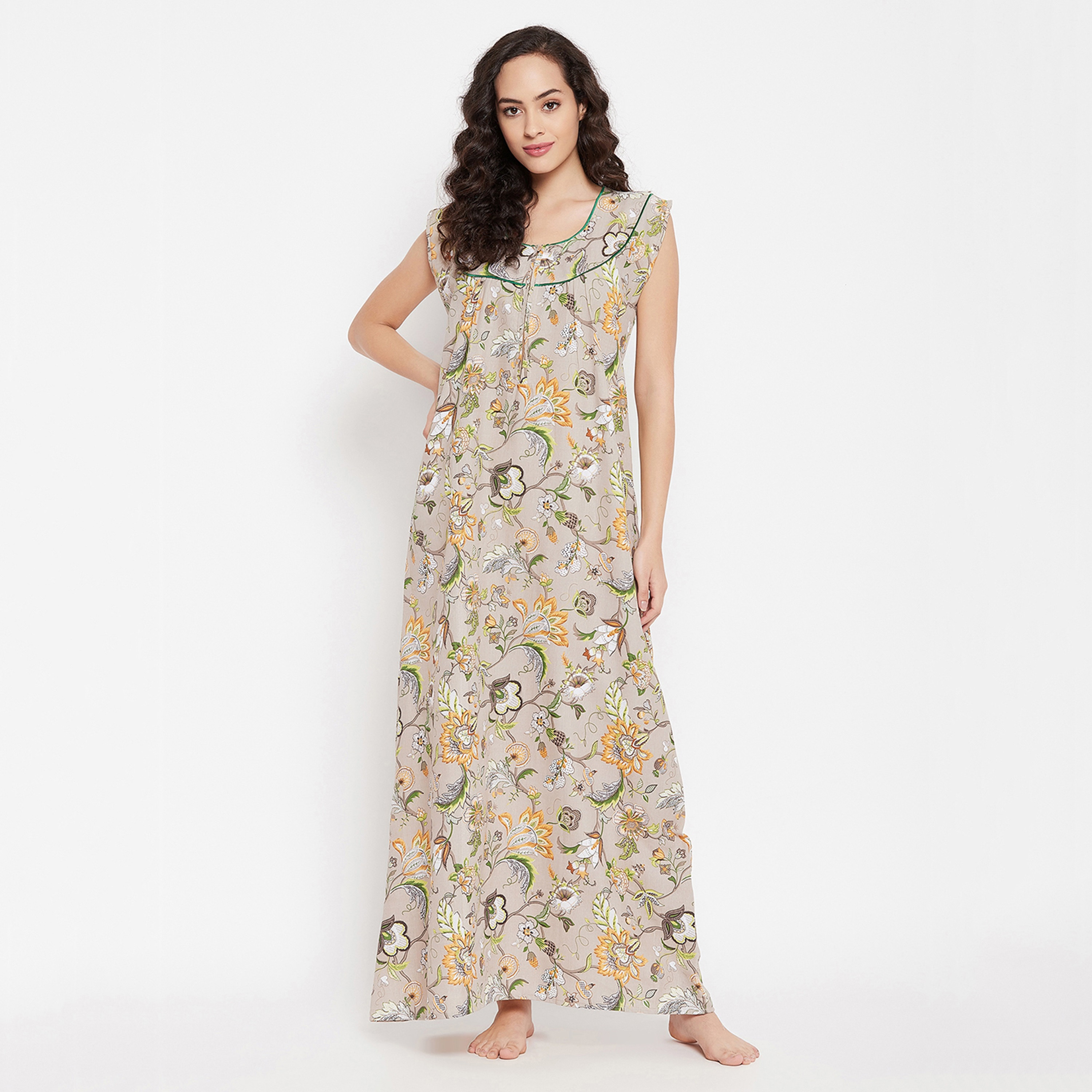 قميص نوم (نايتي) نسائي طويل بطبعة زهور جميلة ولون بيج من كلوفيا - قطن-women-clothing-nightwear-nighties-image-1