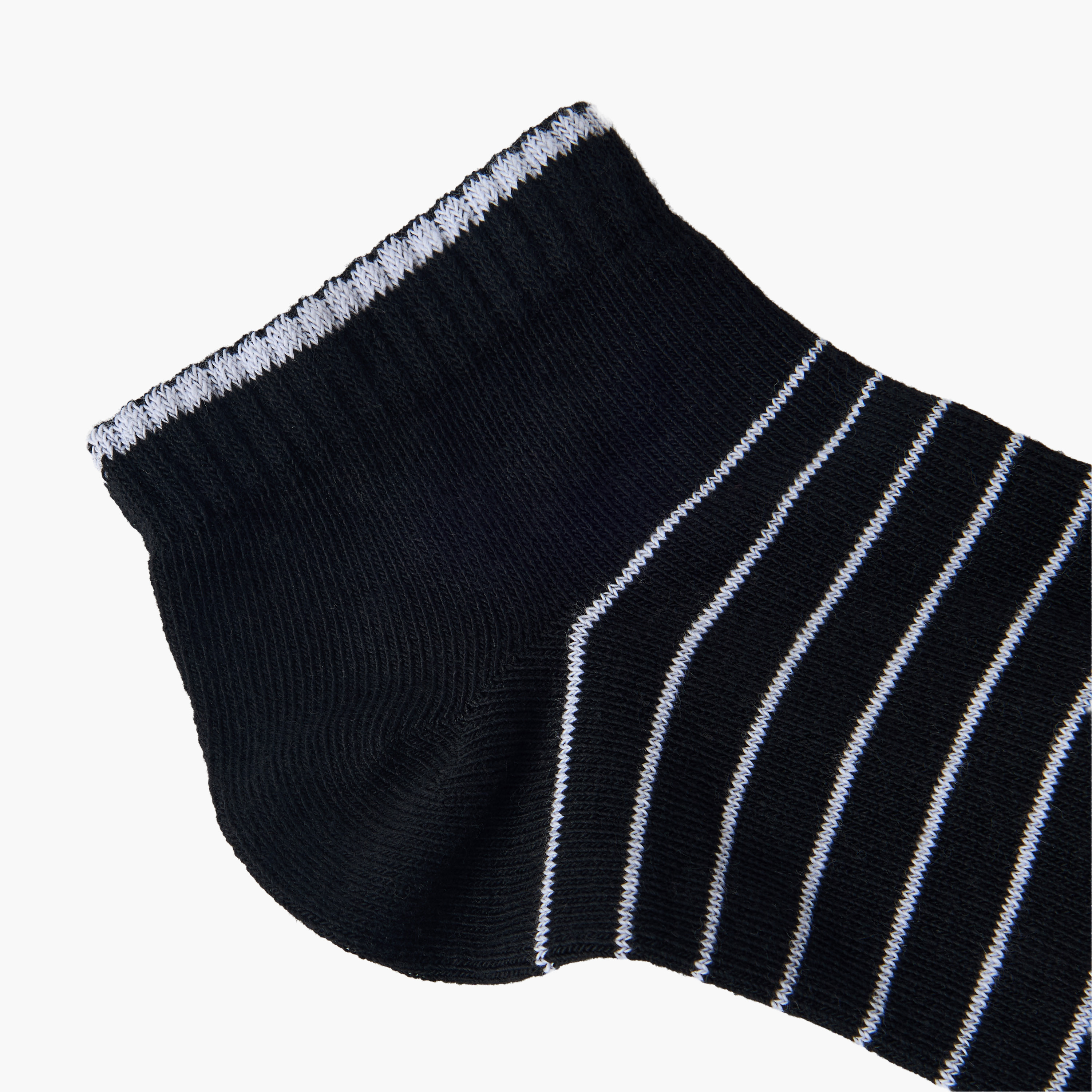 Celeste Pack of 7 Ankle Length Cotton Socks-women-socksandstockings-image-9