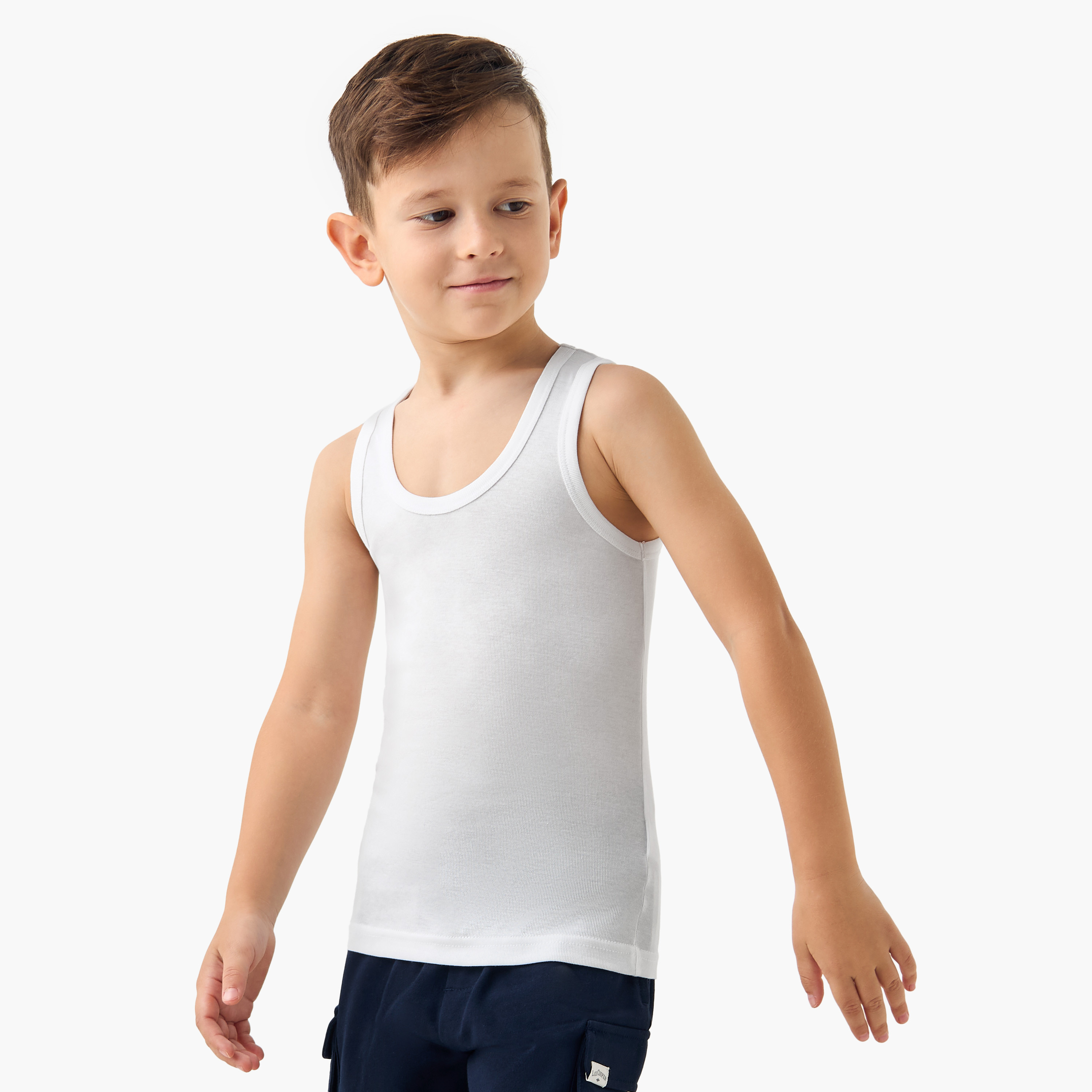 سترة بدون أكمام سادة من جونيورز- طقم من 3 قطع-boys-clothing-innerwear-vests-image-1