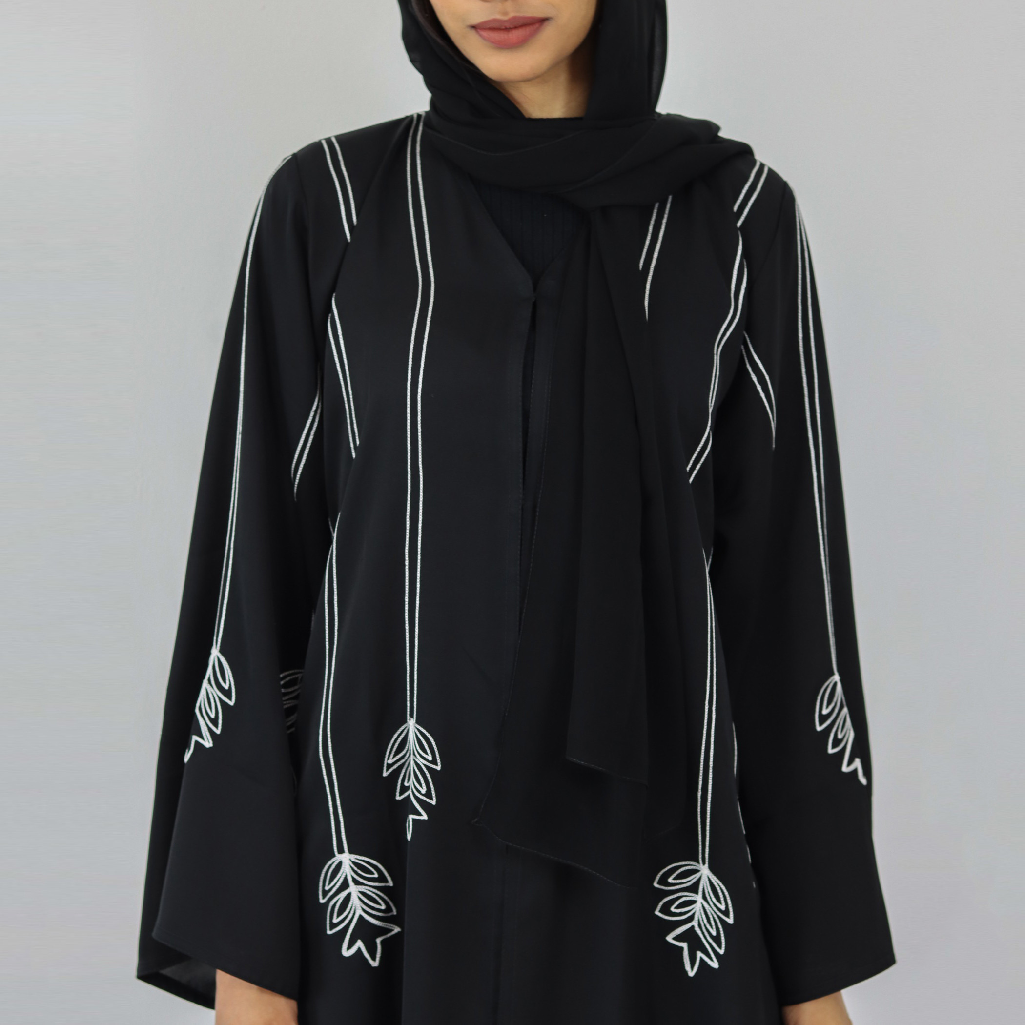 Nukhbaa Printed V-neck Abaya with Hijab-women-arabicclothing-abayas-image-5