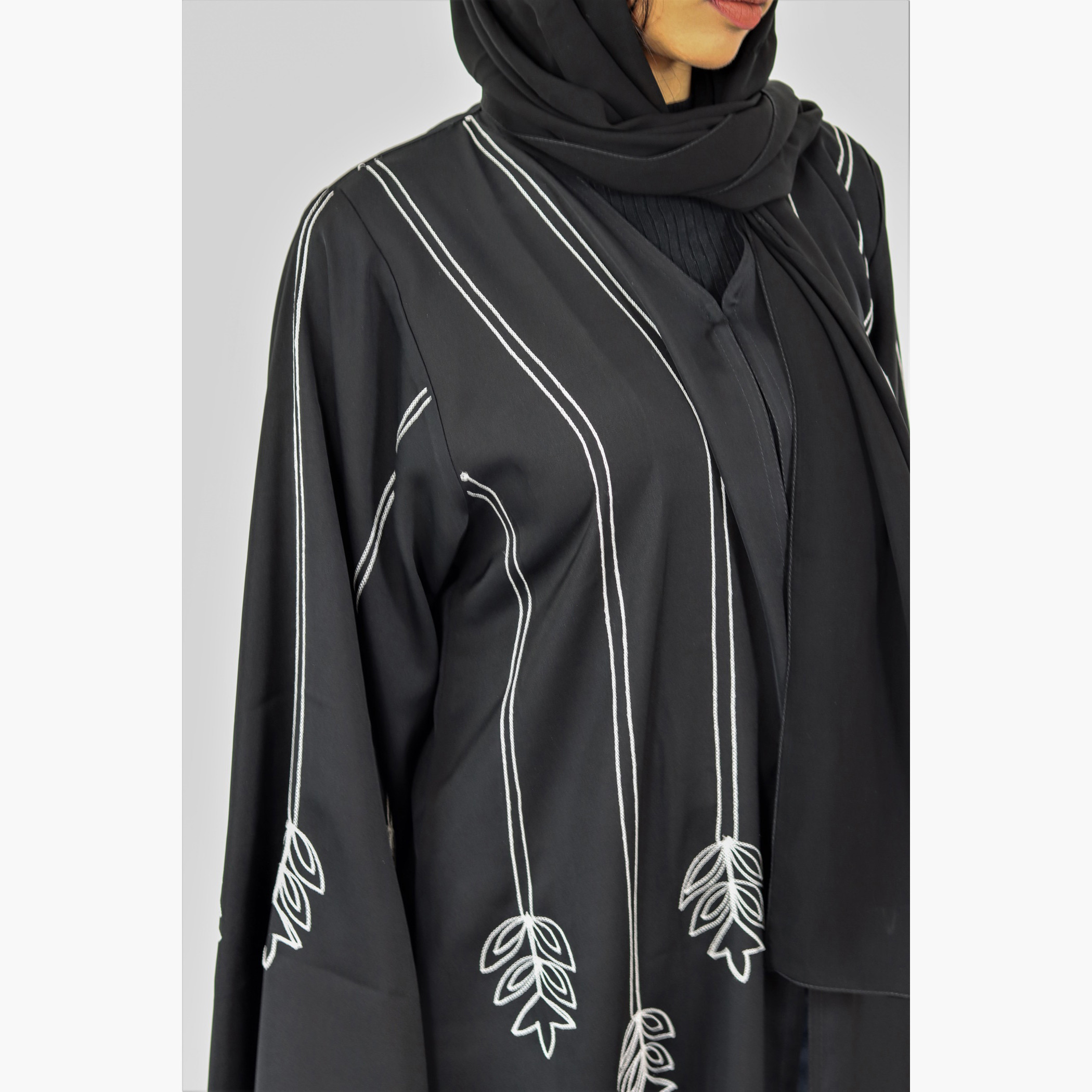 Nukhbaa Printed V-neck Abaya with Hijab-women-arabicclothing-abayas-image-6