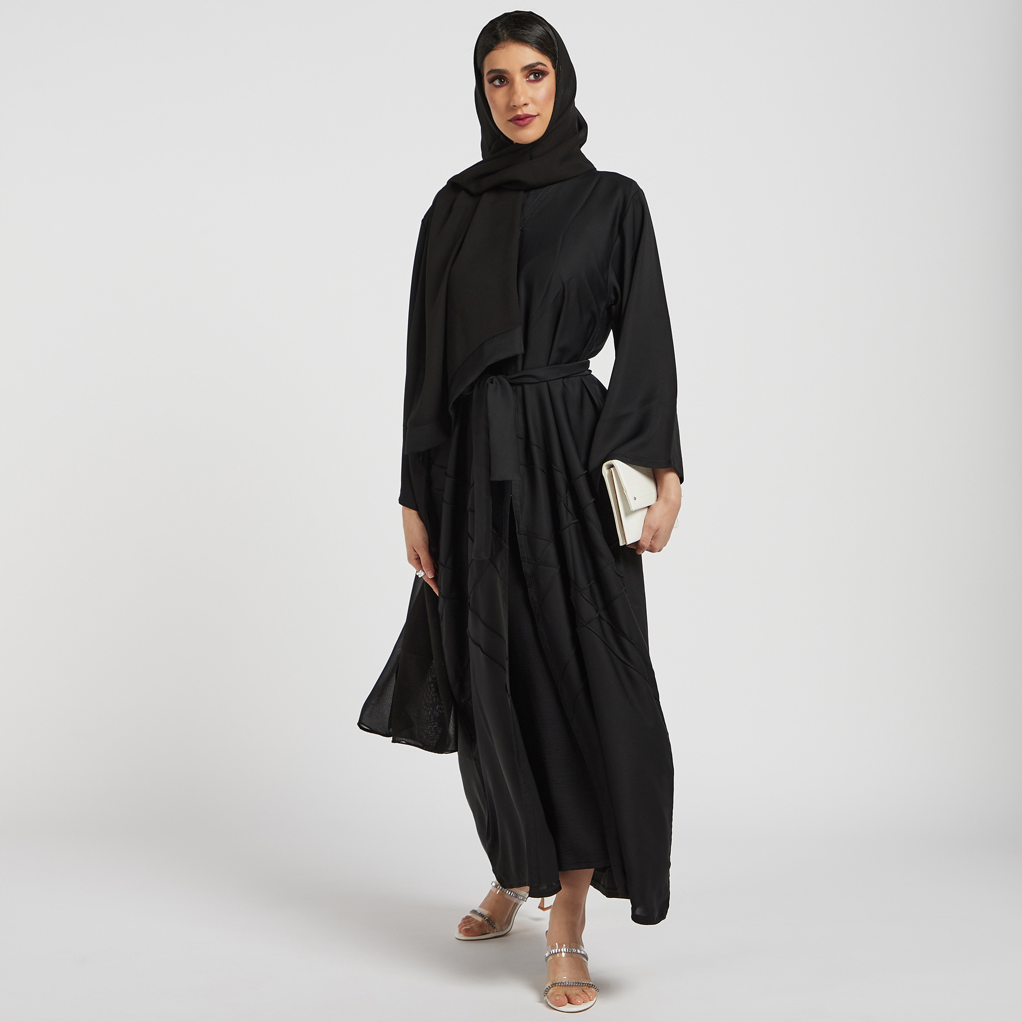 عباية بارزة الملمس وحزام رباط وحجاب من نُخبة-women-arabicclothing-abayas-image-1