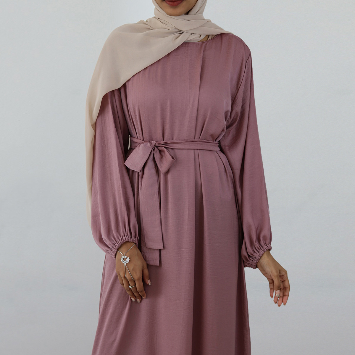 Nukhbaa Solid Abaya with Long Sleeves and Hijab-women-arabicclothing-abayas-image-3