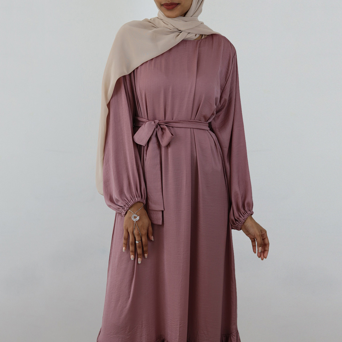 Nukhbaa Solid Abaya with Long Sleeves and Hijab-women-arabicclothing-abayas-image-4