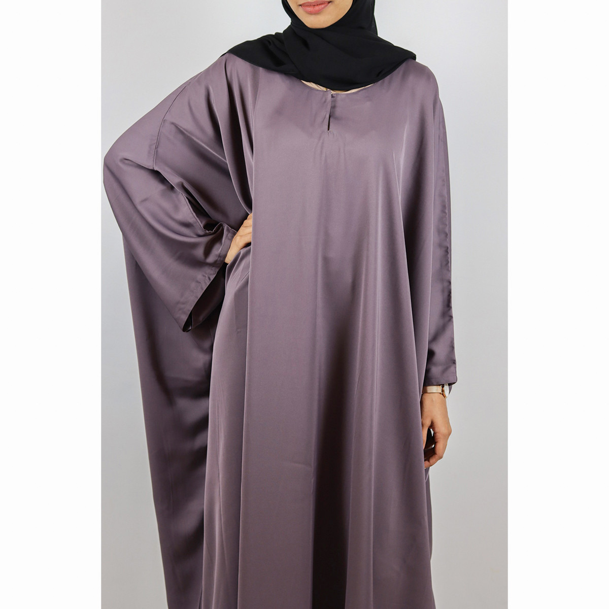 Nukhbaa Solid Abaya with Button Closure-women-arabicclothing-abayas-image-3