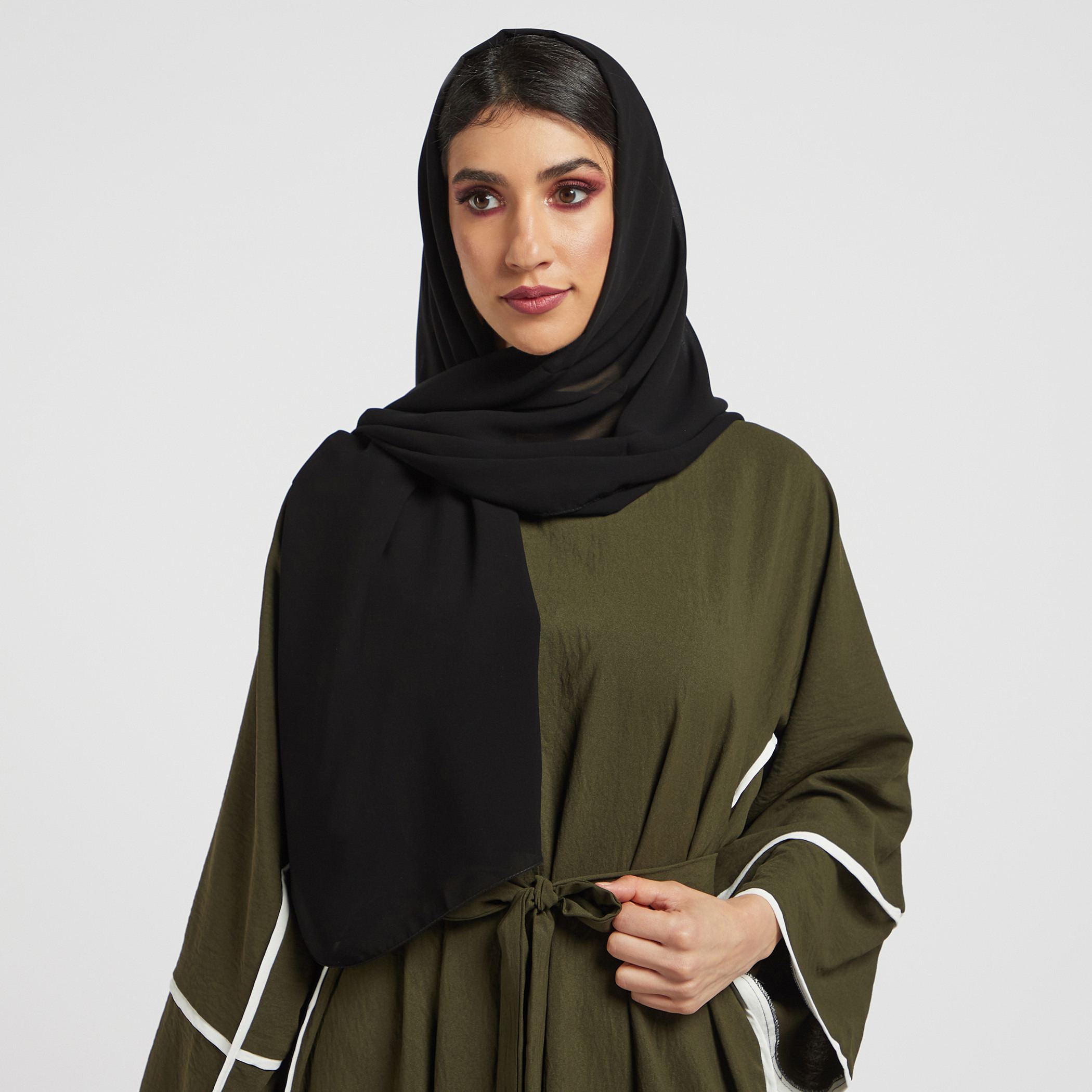 Nukhbaa Textured Abaya with Belt Tie-Ups and Hijab-women-arabicclothing-abayas-image-3