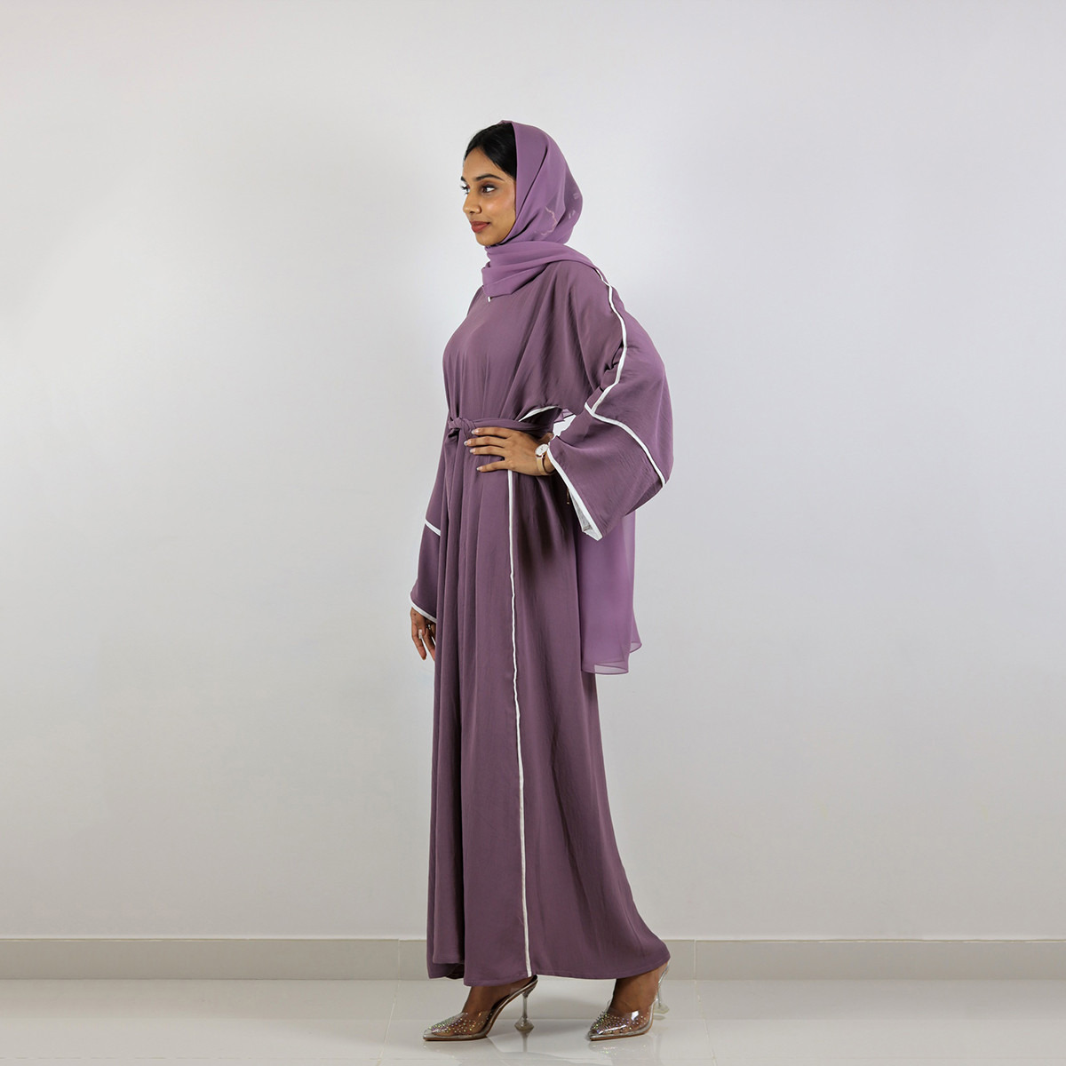 Nukhbaa Piping Detail Abaya with Tie-Up Belt and Hijab-women-arabicclothing-abayas-image-2