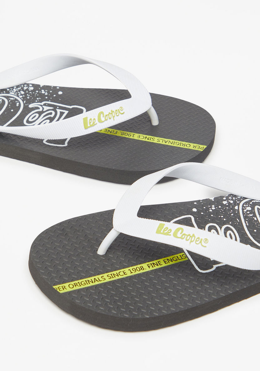 Lee Cooper Men's Logo Print Slip-On Thong Slippers-Men%27s Flip Flops & Beach Slippers-image-3