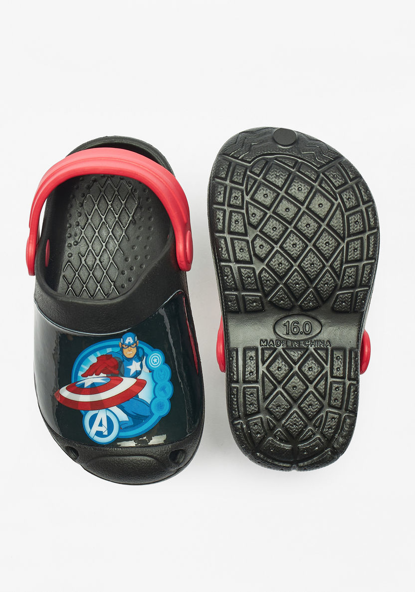 Captain America Print Slip-On Clogs-Boy%27s Flip Flops & Beach Slippers-image-4