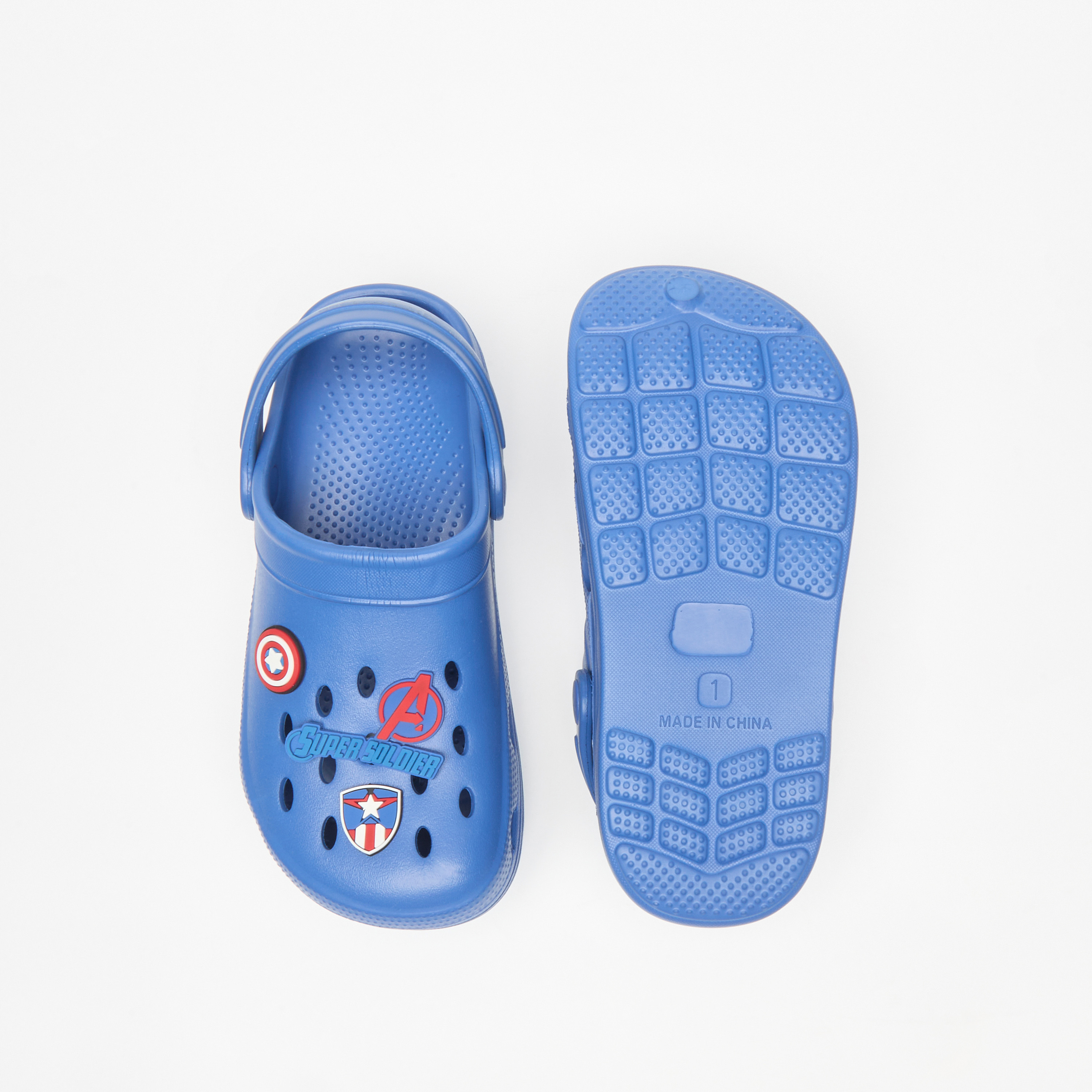 Marvel Captain America Applique Clogs with Backstrap-boys-shoes-flipflopsandslides-image-4