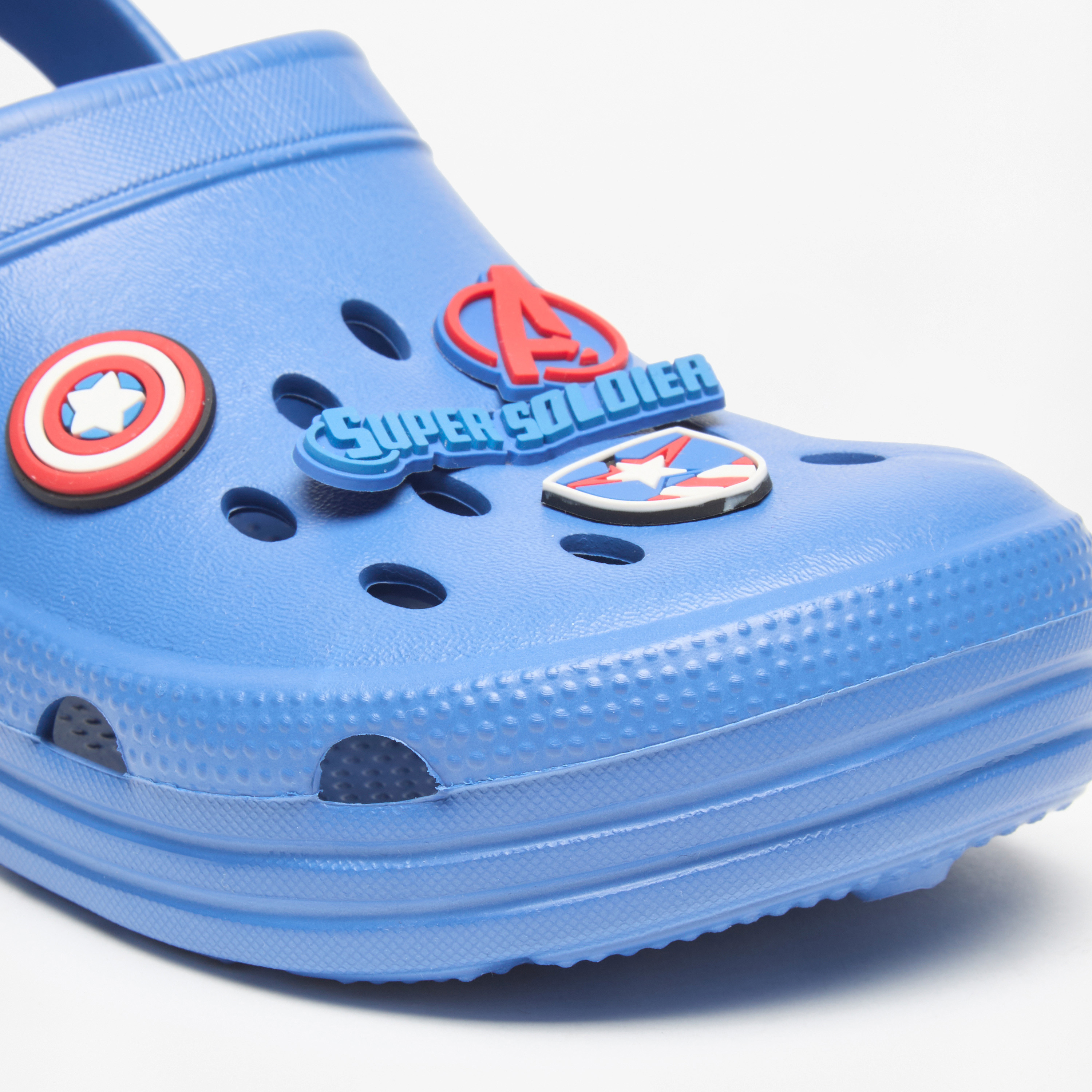 Marvel Captain America Applique Clogs with Backstrap-boys-shoes-flipflopsandslides-image-5