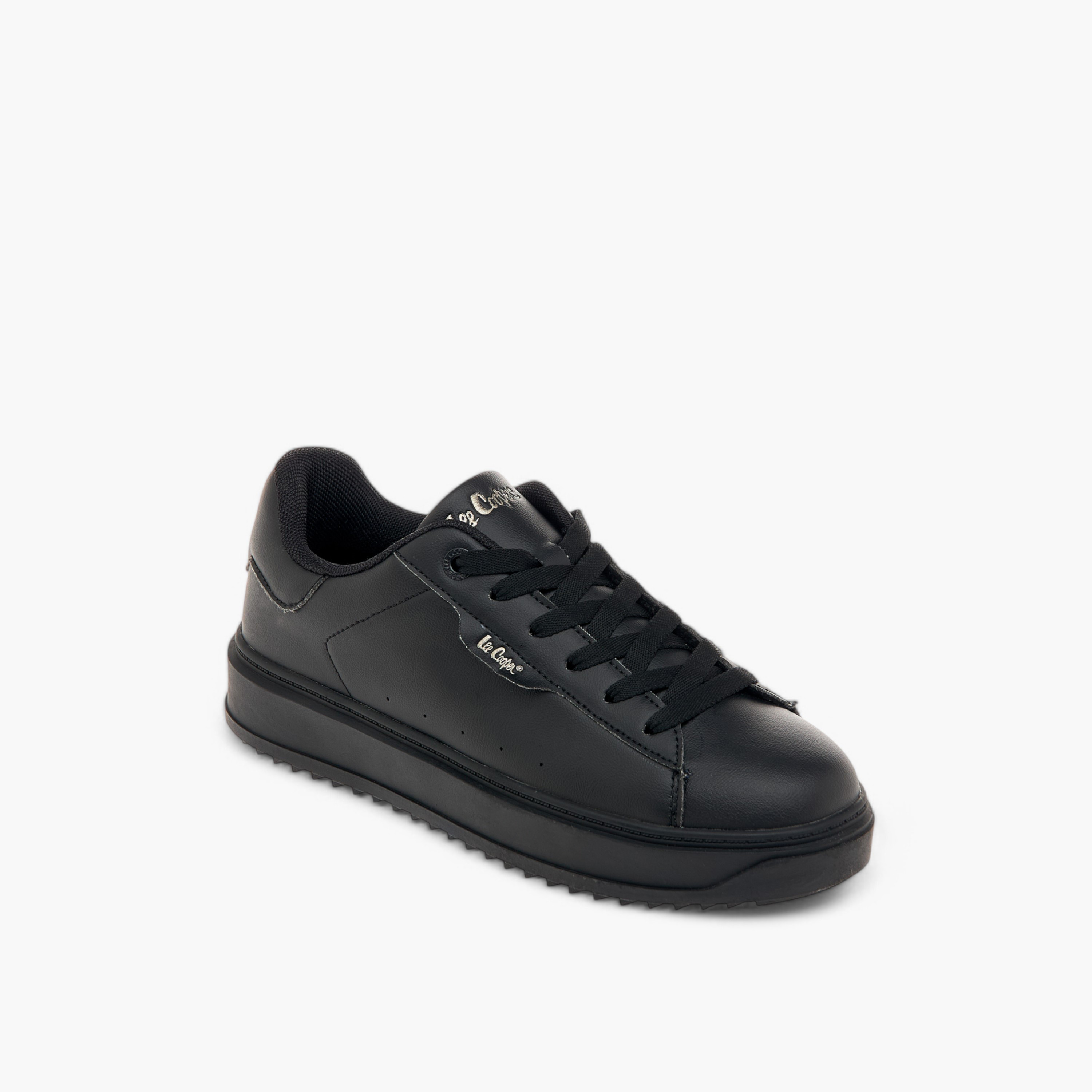حذاء سنيكرز بألواح ورباط إغلاق للنساء من لي كوبر-women-shoes-sneakers-image-2