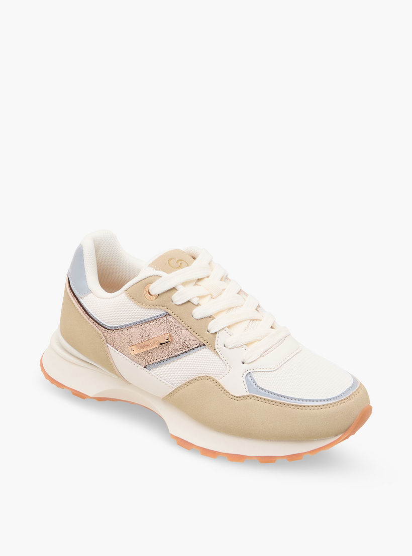 حذاء سنيكرز بألواح ورباط إغلاق للنساء من سيليست-women-shoes-sneakers-image-2