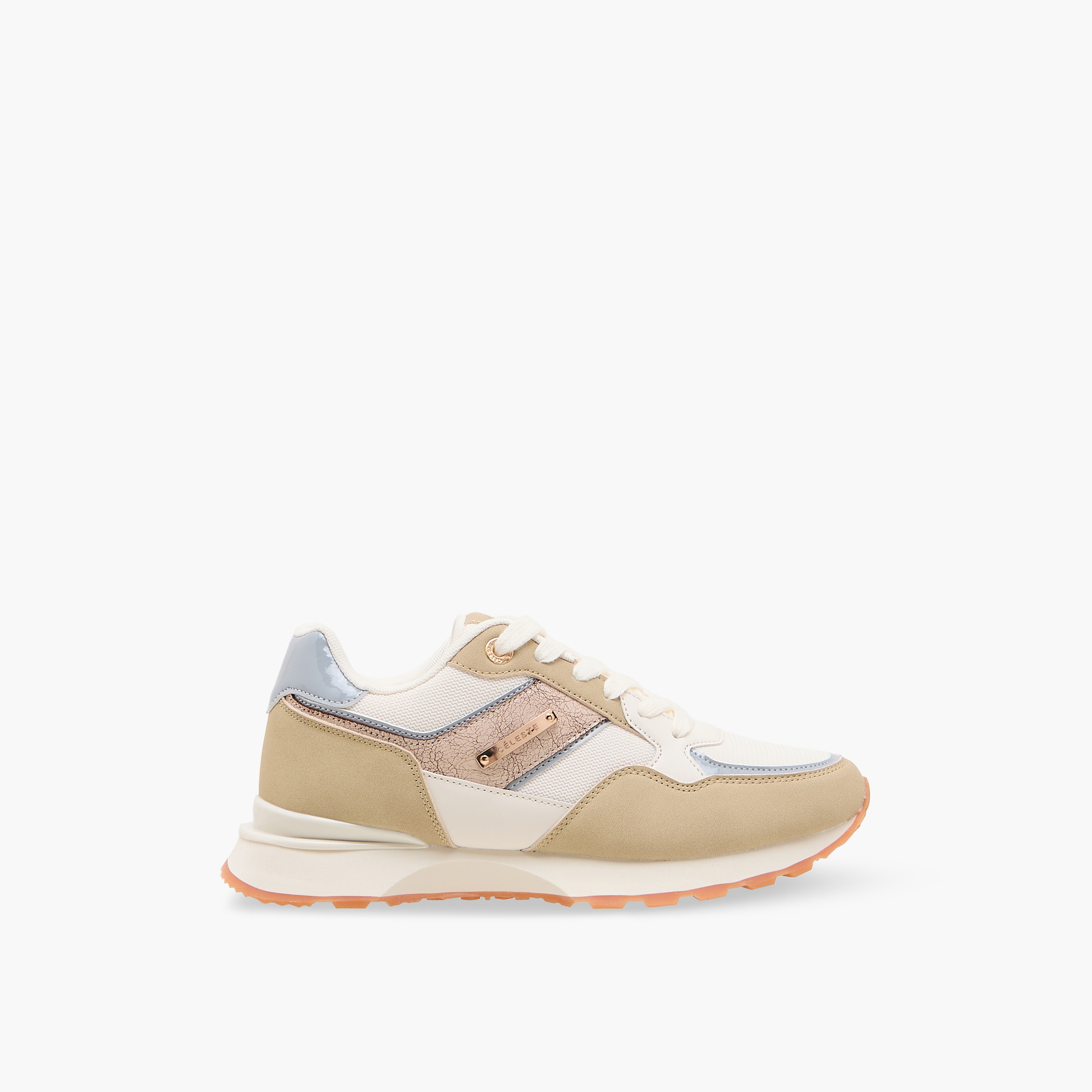 حذاء سنيكرز بألواح ورباط إغلاق للنساء من سيليست-women-shoes-sneakers-image-3