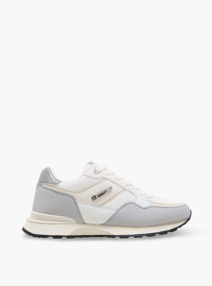 حذاء سنيكرز بألواح ورباط إغلاق للنساء من سيليست-women-shoes-sneakers-image-3