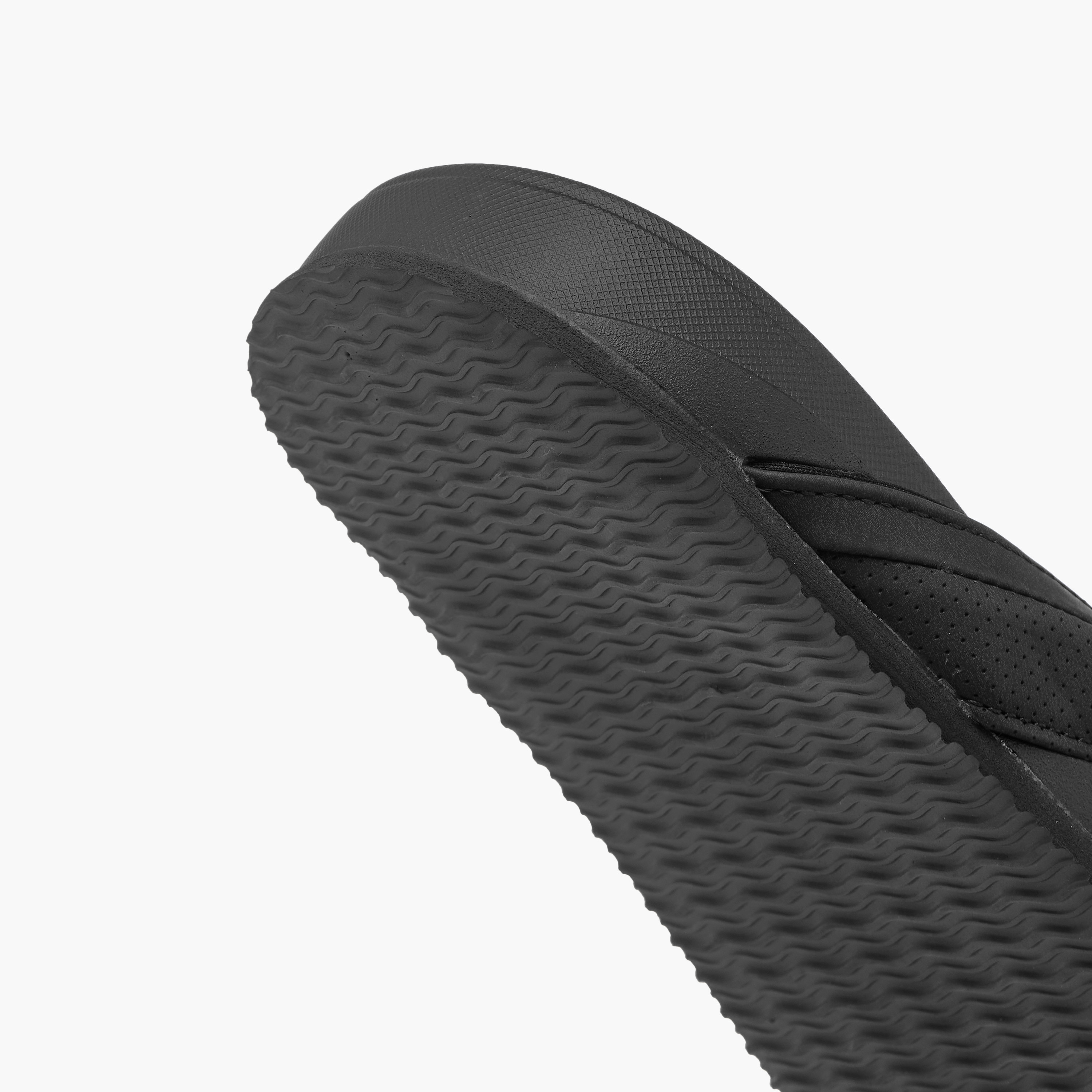 Lee Cooper Men's Logo Detail Thong Slippers-men-shoes-flipflopsandslides-image-4