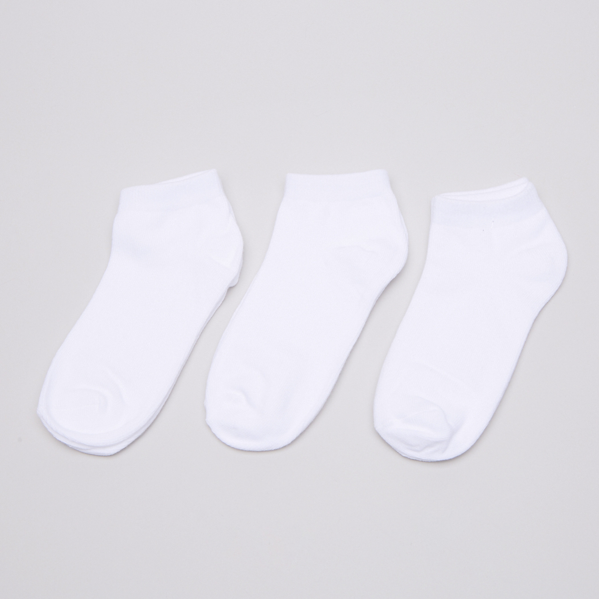 جوارب سادة بطول الكاحل من جونيورز - طقم من 3 أزواج-boys-accessories-socks-image-1