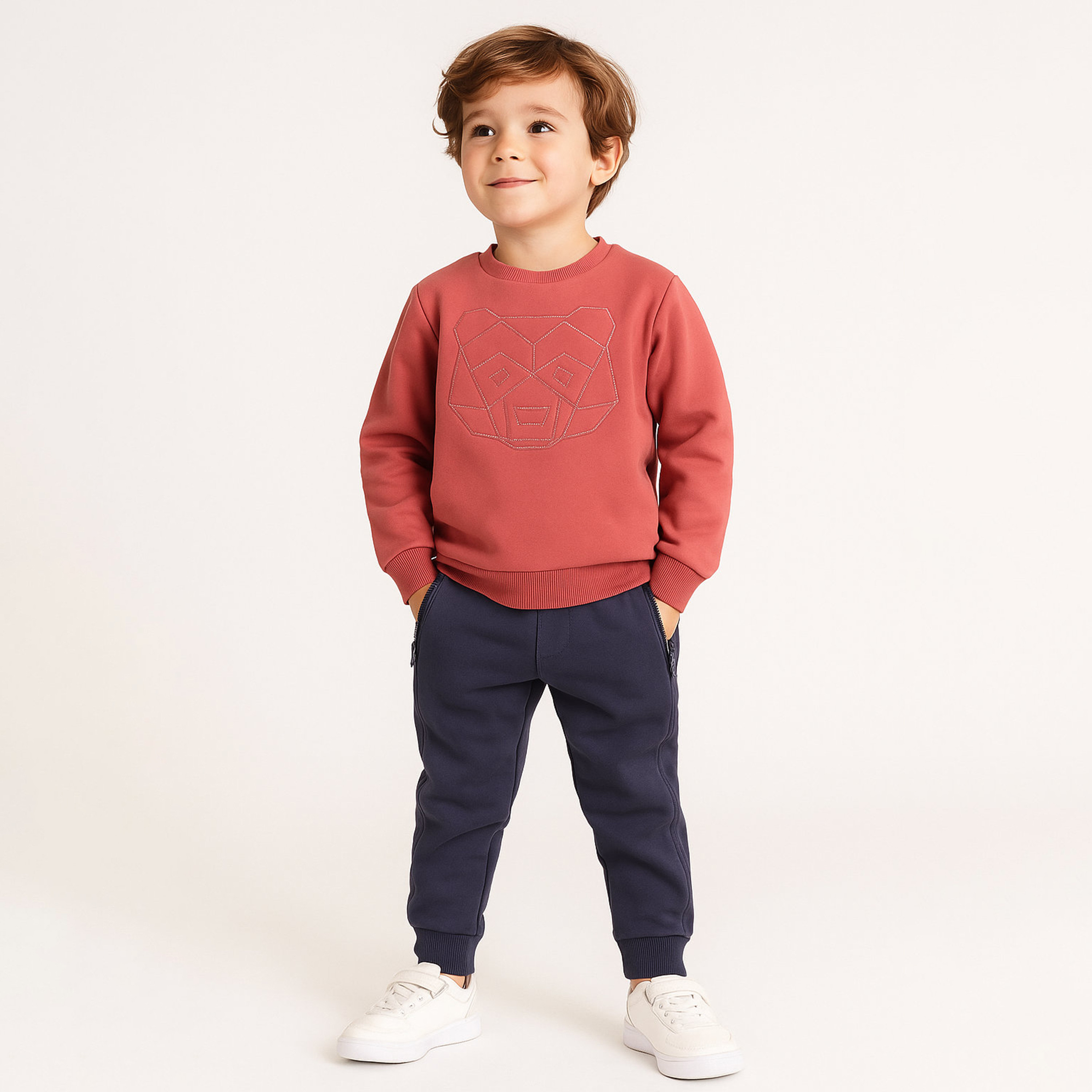 طقم من قطعتين سويت شيرت وبنطلون رياضي بطبعة دب من ديركيه-baby-boys-clothing-winterwear-setsandcoords-image-1