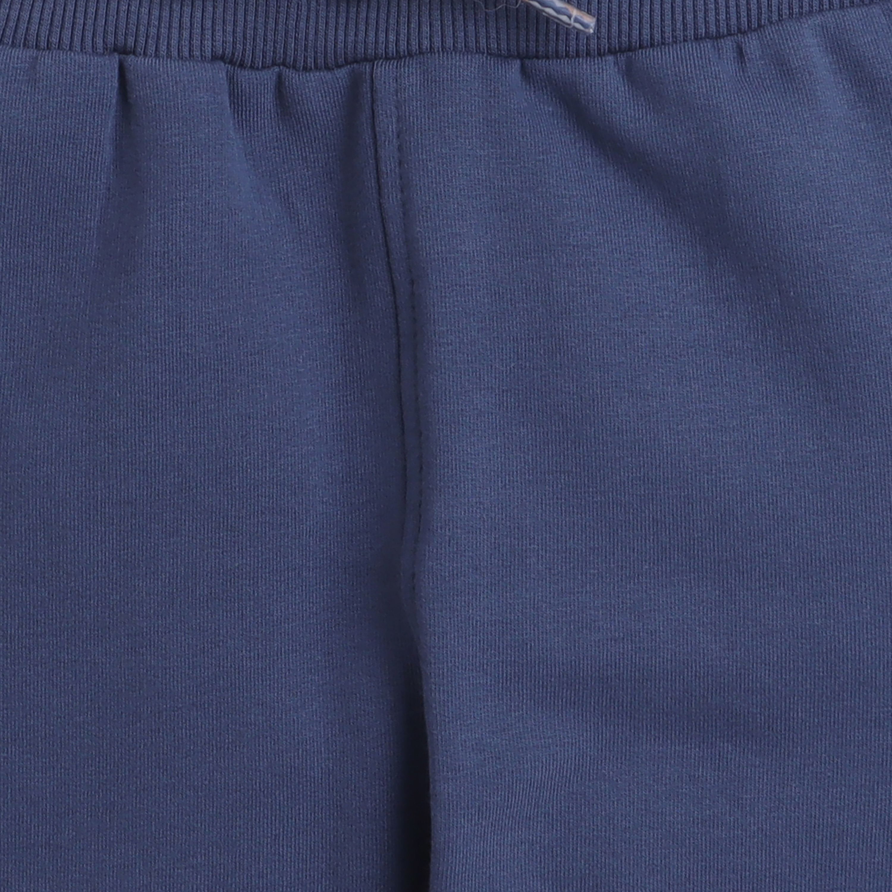 طقم من قطعتين سويت شيرت وبنطلون رياضي بطبعة فوكس أدفنشر من ديركيه-baby-boys-clothing-winterwear-setsandcoords-image-3