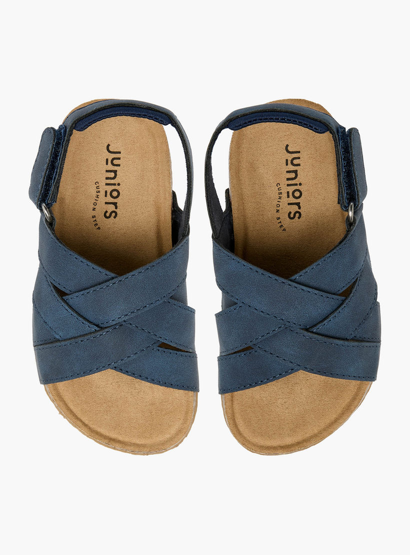 صندل بحزام متقاطع وشريط إغلاق لاصق للأولاد من جونيورز-boys-shoes-sandals-image-1