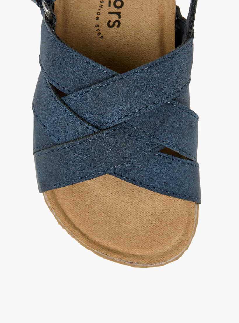 صندل بحزام متقاطع وشريط إغلاق لاصق للأولاد من جونيورز-boys-shoes-sandals-image-3