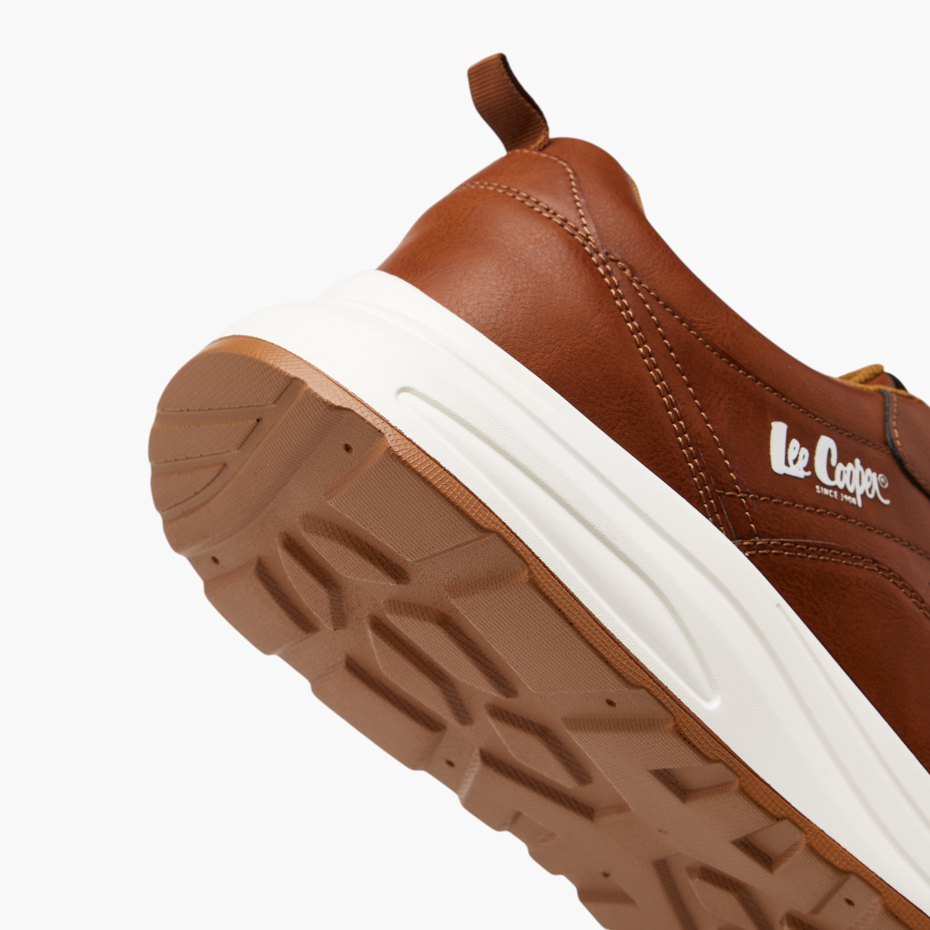 حذاء سنيكرز مثقب بألواح ورباط للرجال من لي كوبر-men-shoes-sneakers-image-5