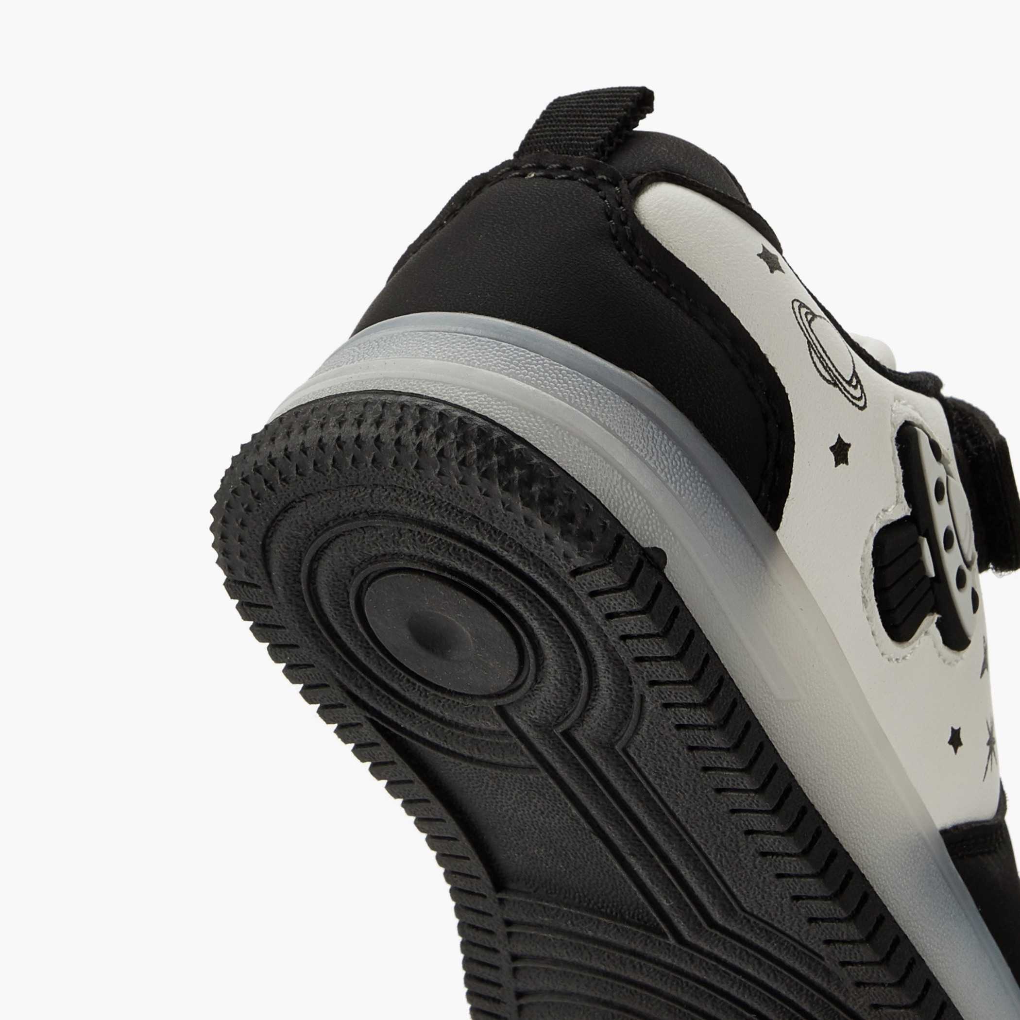 حذاء سنيكرز مضئ بطول الكاحل وشريط إغلاق لاصق للأولاد من جونيورز-boys-shoes-sneakers-image-6