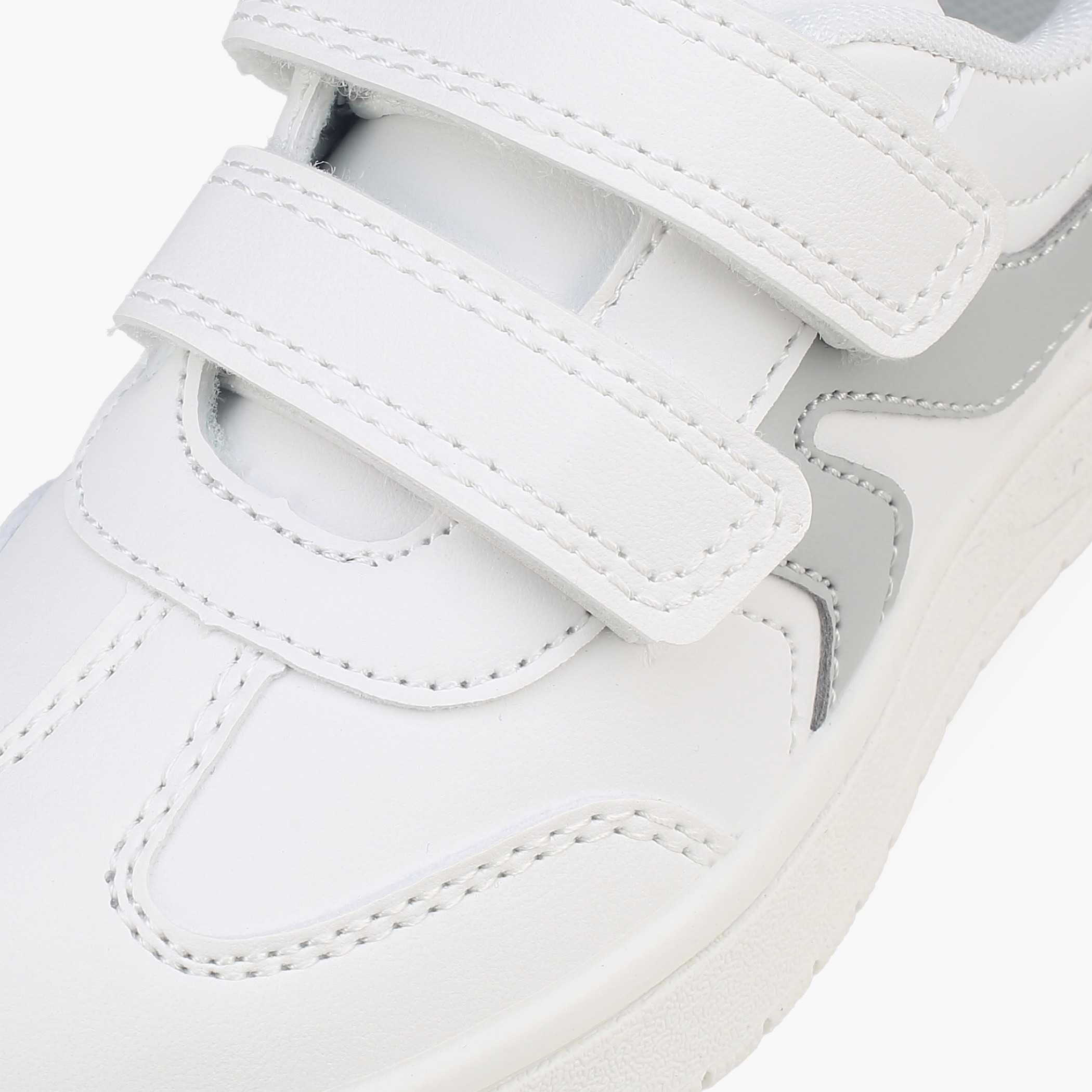 حذاء سنيكرز للكاحل بشريط إغلاق لاصق للأولاد من جونيورز-boys-shoes-sneakers-image-4