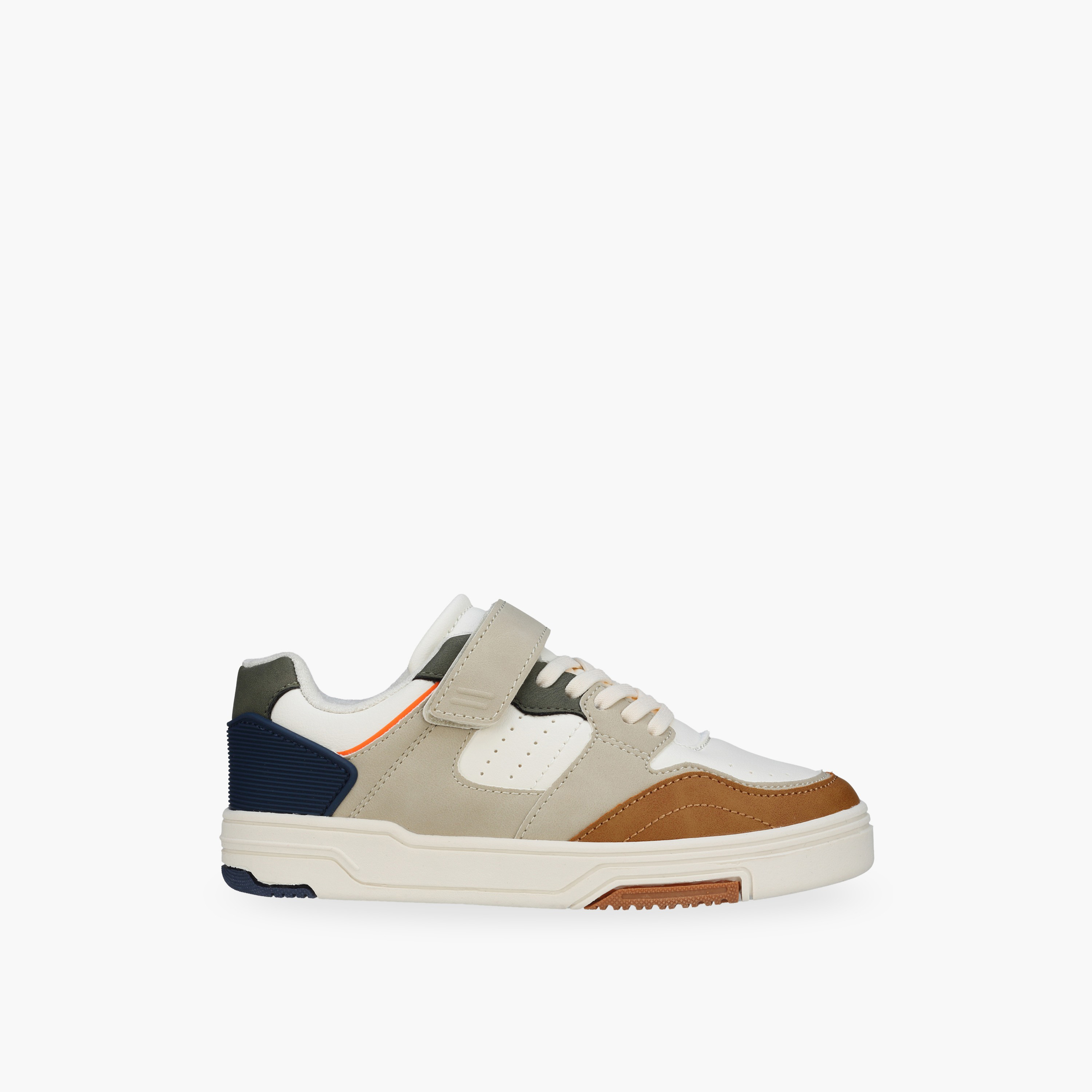 حذاء سنيكرز بتصميم قوالب ملونة للأولاد من إل بي إل من شوإكسبريس-boys-shoes-sneakers-image-3