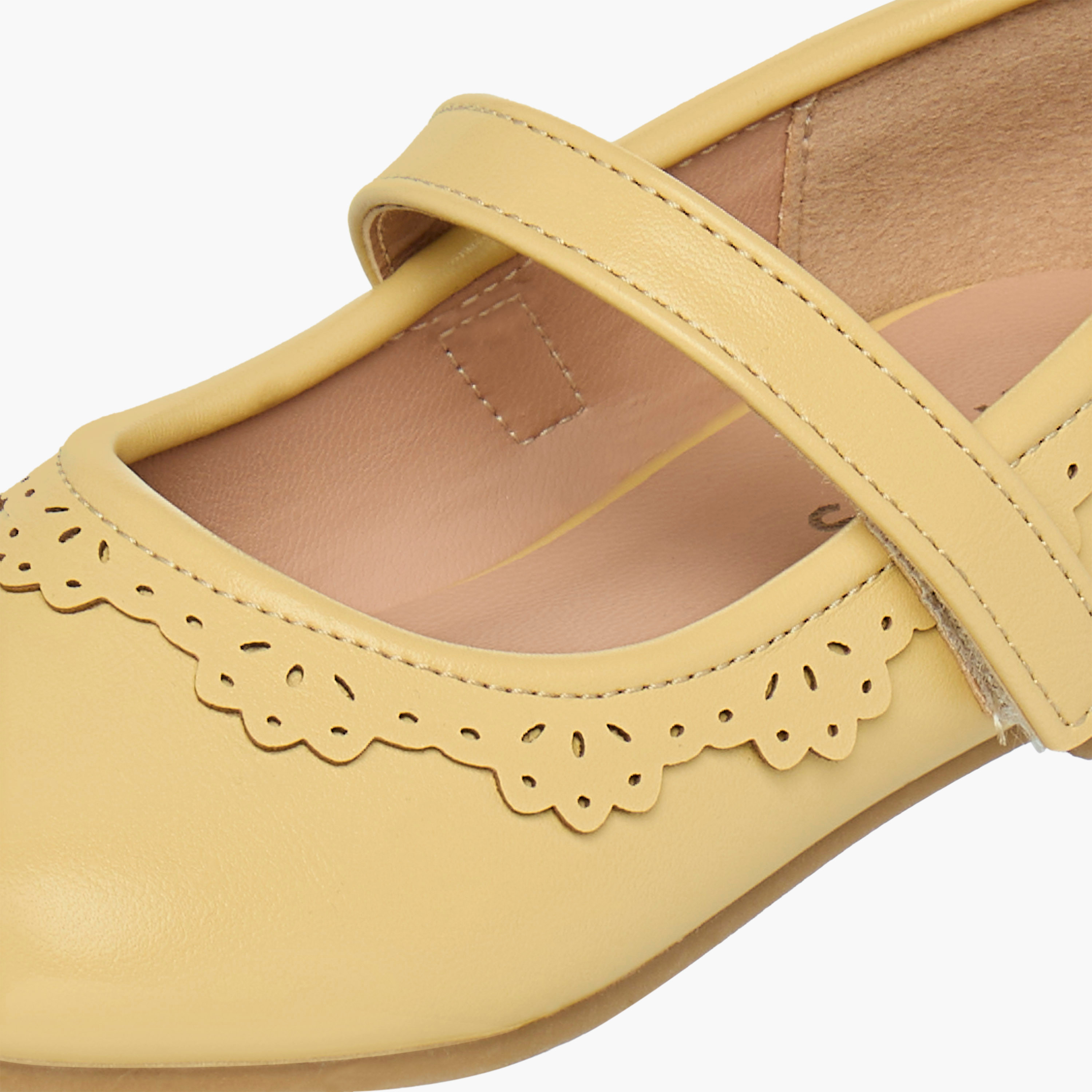 Juniors Cutout Detail Ballerina Shoes with Hook and Loop Strap-girls-shoes-ballerinas-image-6