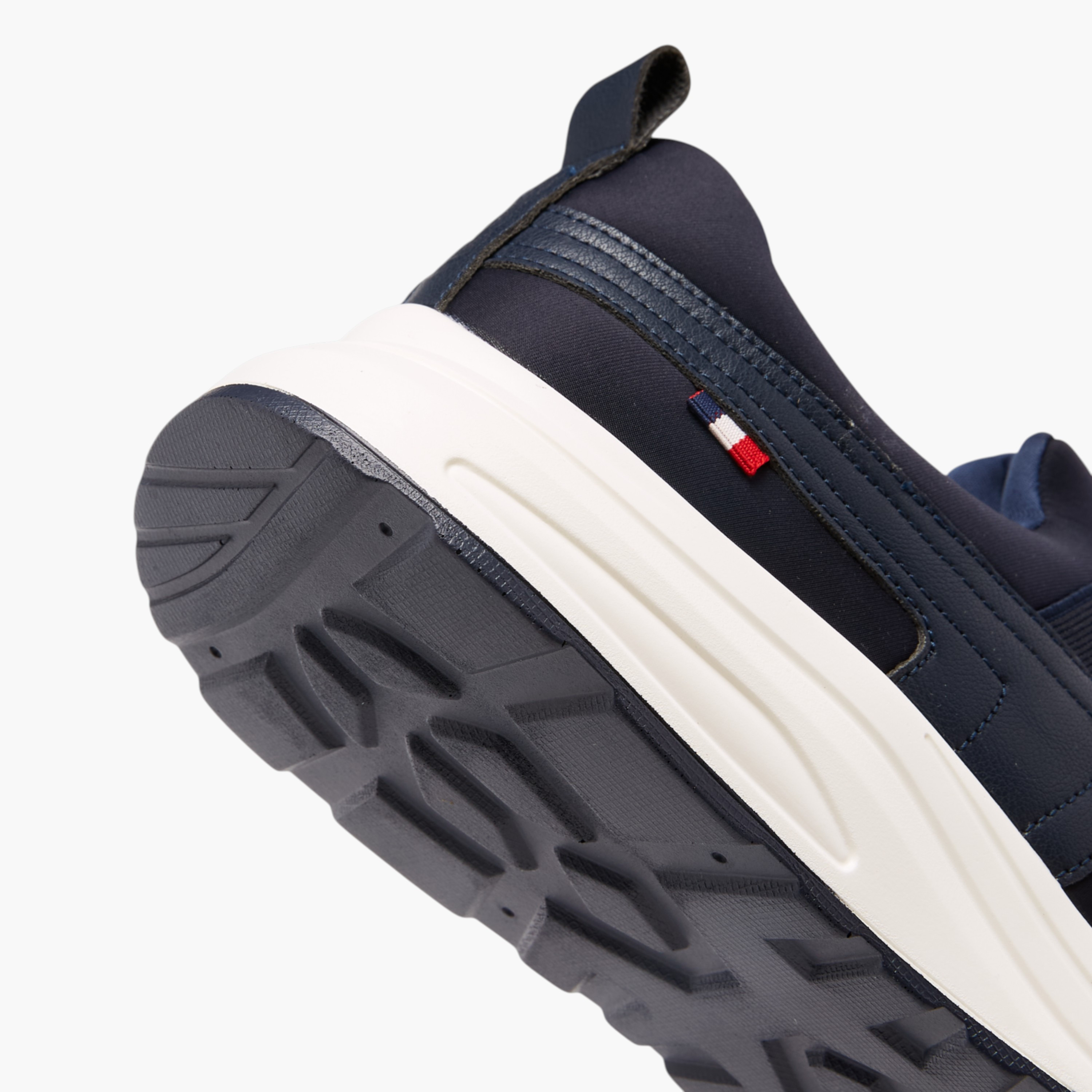 حذاء سنيكرز سادة بألسنة سحب للرجال من لي كوبر-men-shoes-sneakers-image-5