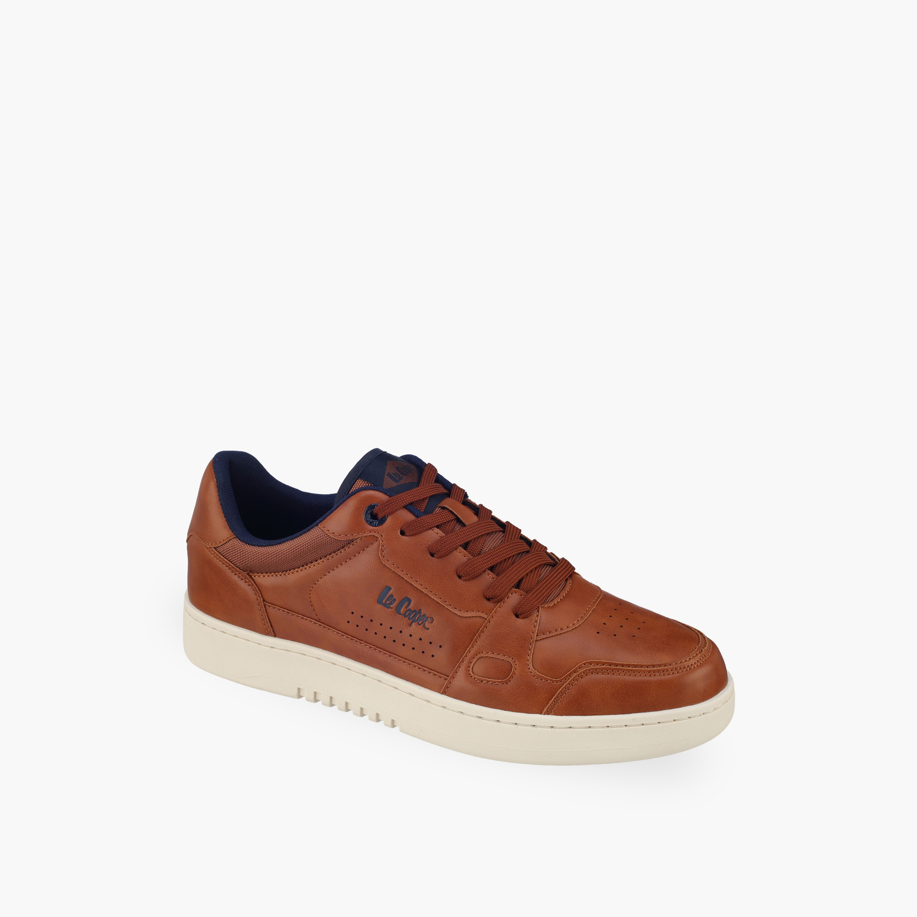 حذاء سنيكرز بطول الكاحل ورباط إغلاق للرجال من لي كوبر-men-shoes-sneakers-image-2