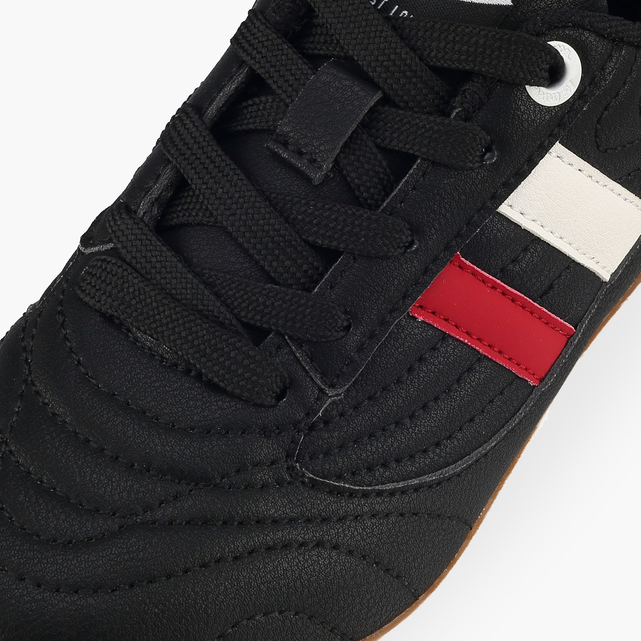حذاء سنيكرز للأولاد مع خيوط للتثبيت ومقسم من لي كوبر-boys-shoes-sneakers-image-4
