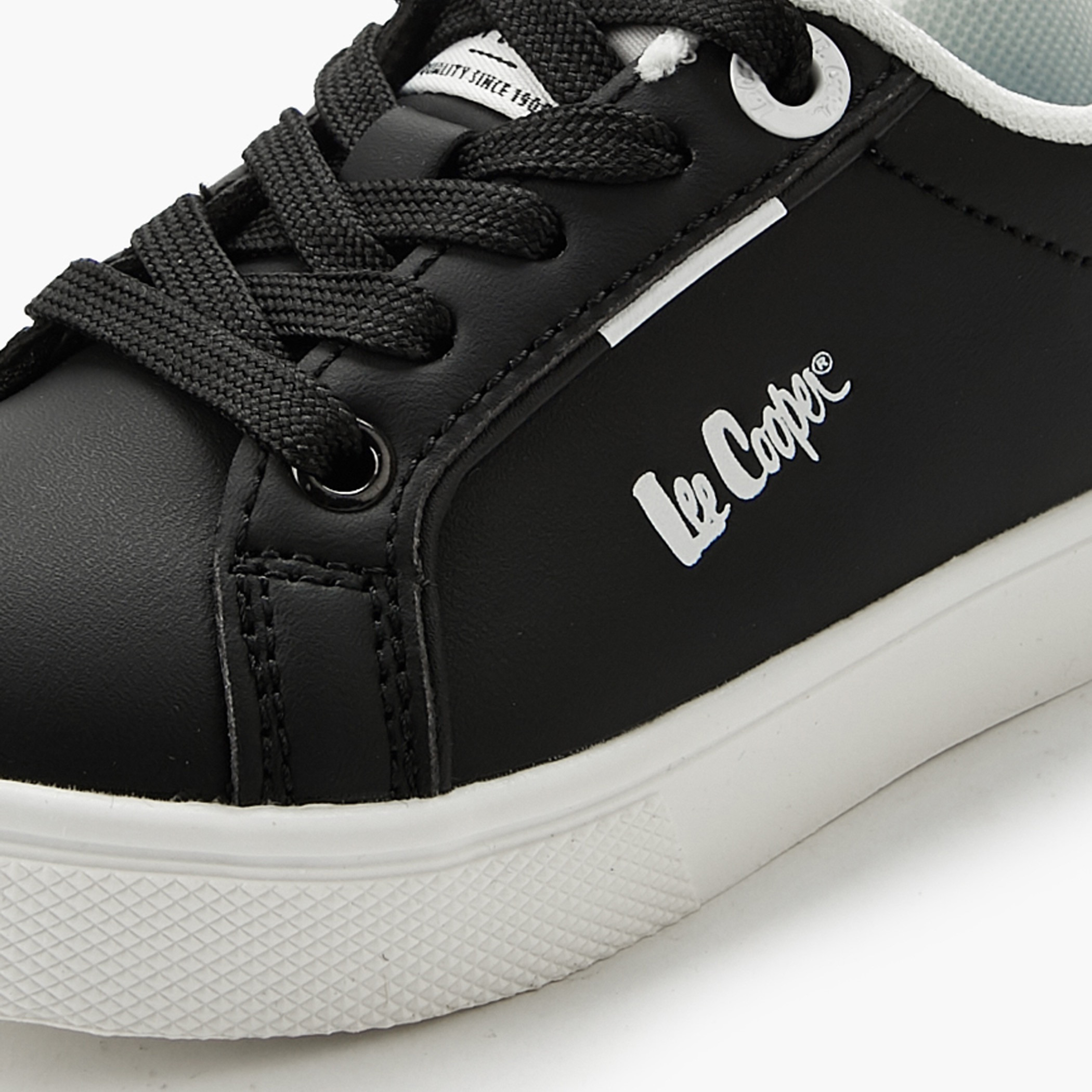 حذاء سنيكرز طول الكاحل برباط إغلاق للأولاد من لي كوبر-boys-shoes-sneakers-image-4