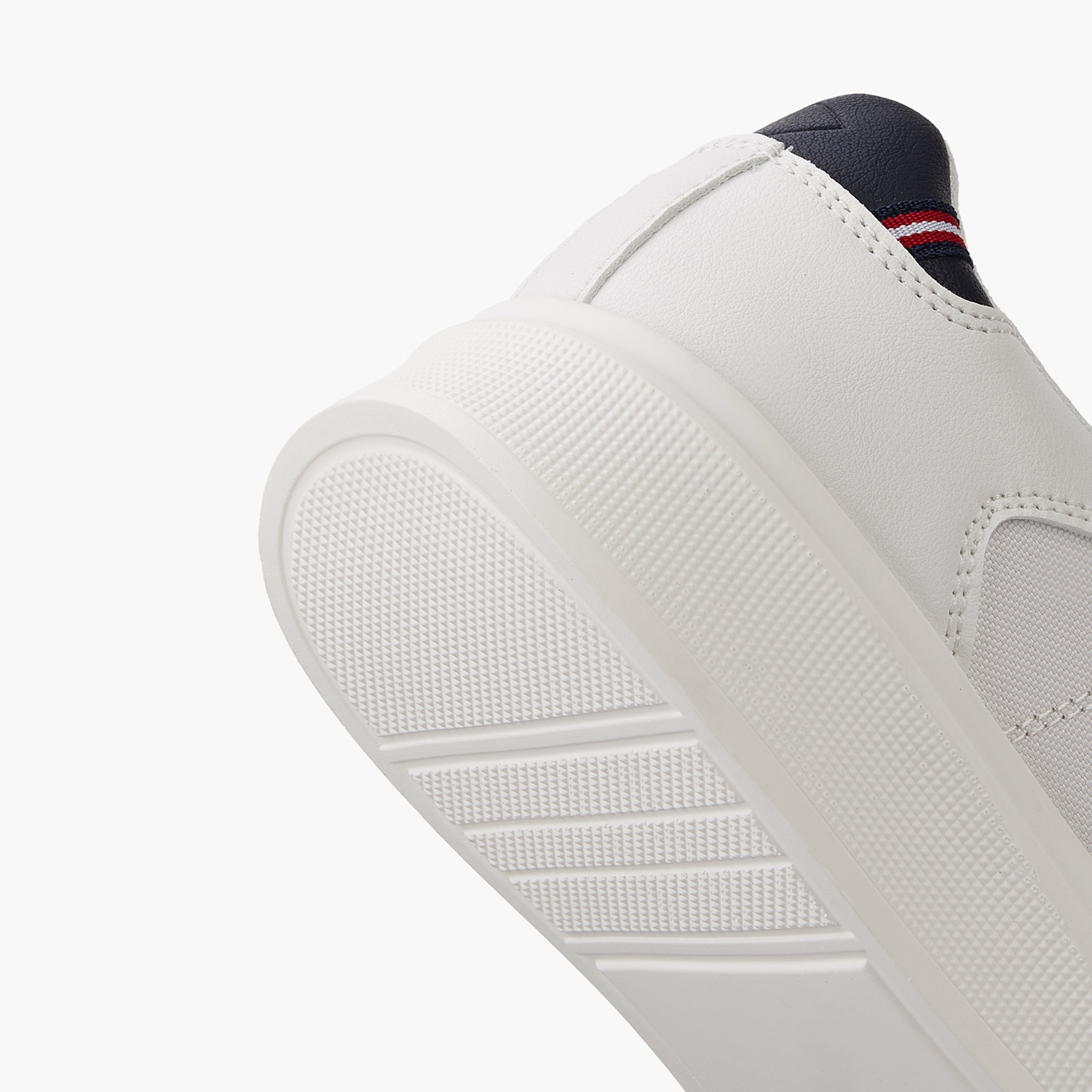 حذاء سنيكرز أورثولايت سادة برباط إغلاق للرجال من لي كوبر-men-shoes-sneakers-image-4