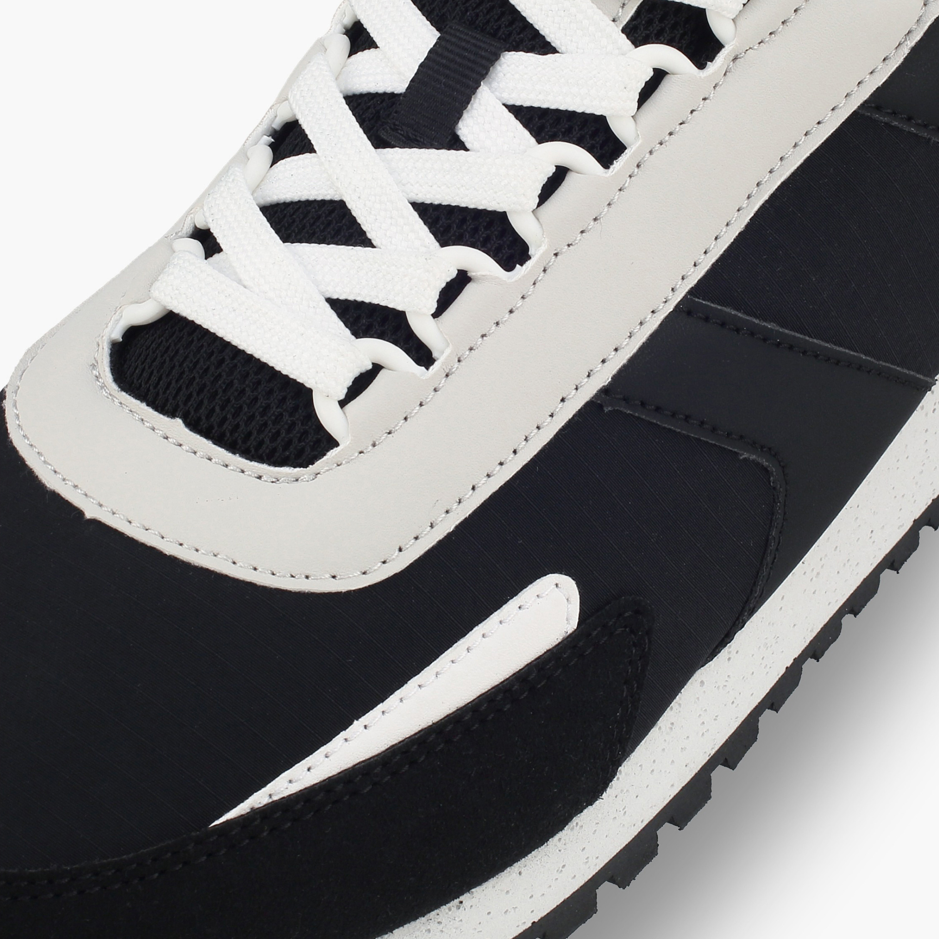 حذاء سنيكرز طول الكاحل بارز الملمس برباط للرجال من أل بي أل من شو إكسبريس-men-shoes-sneakers-image-4