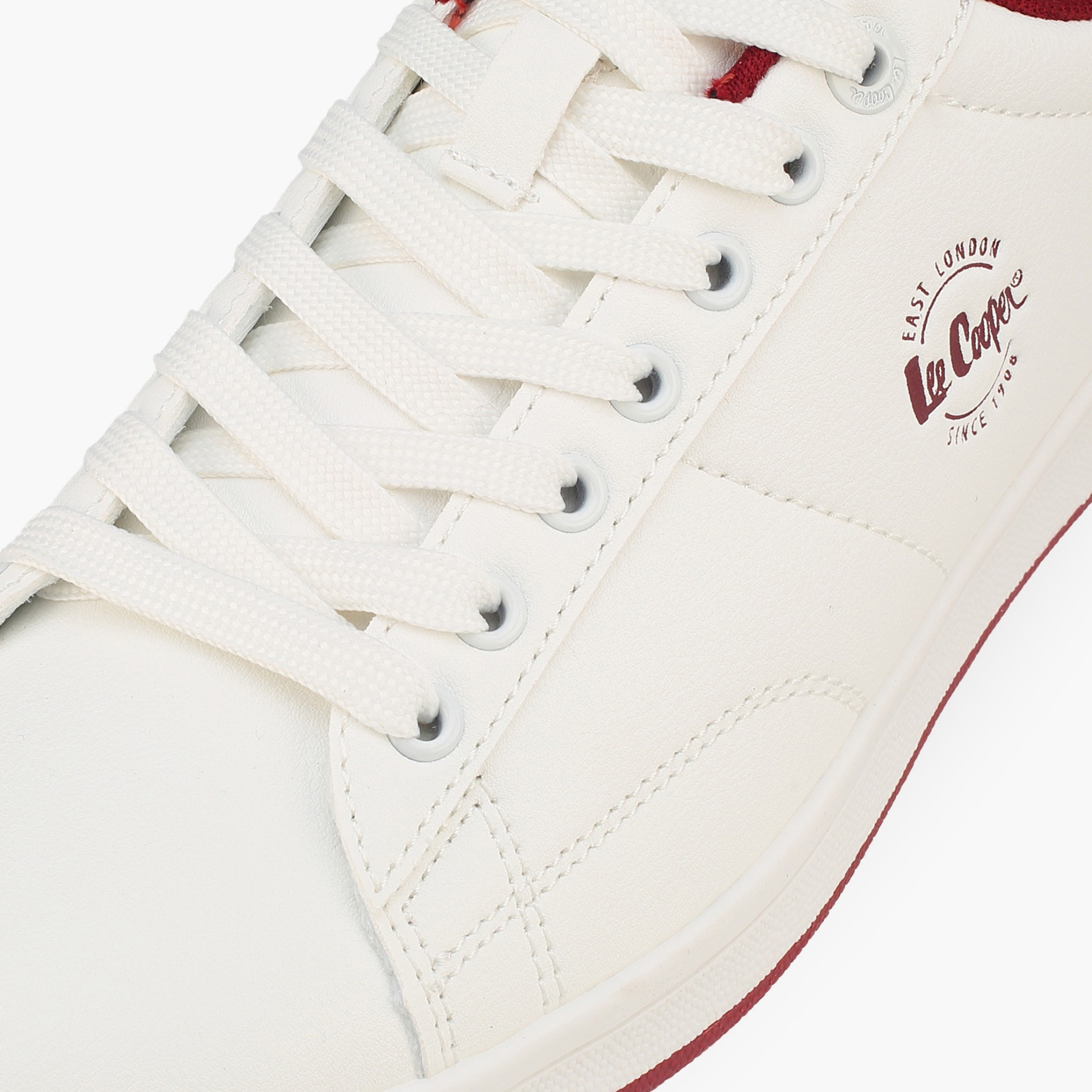 حذاء سنيكرز برباط إغلاق للنساء من لي كوبر-women-shoes-sneakers-image-2